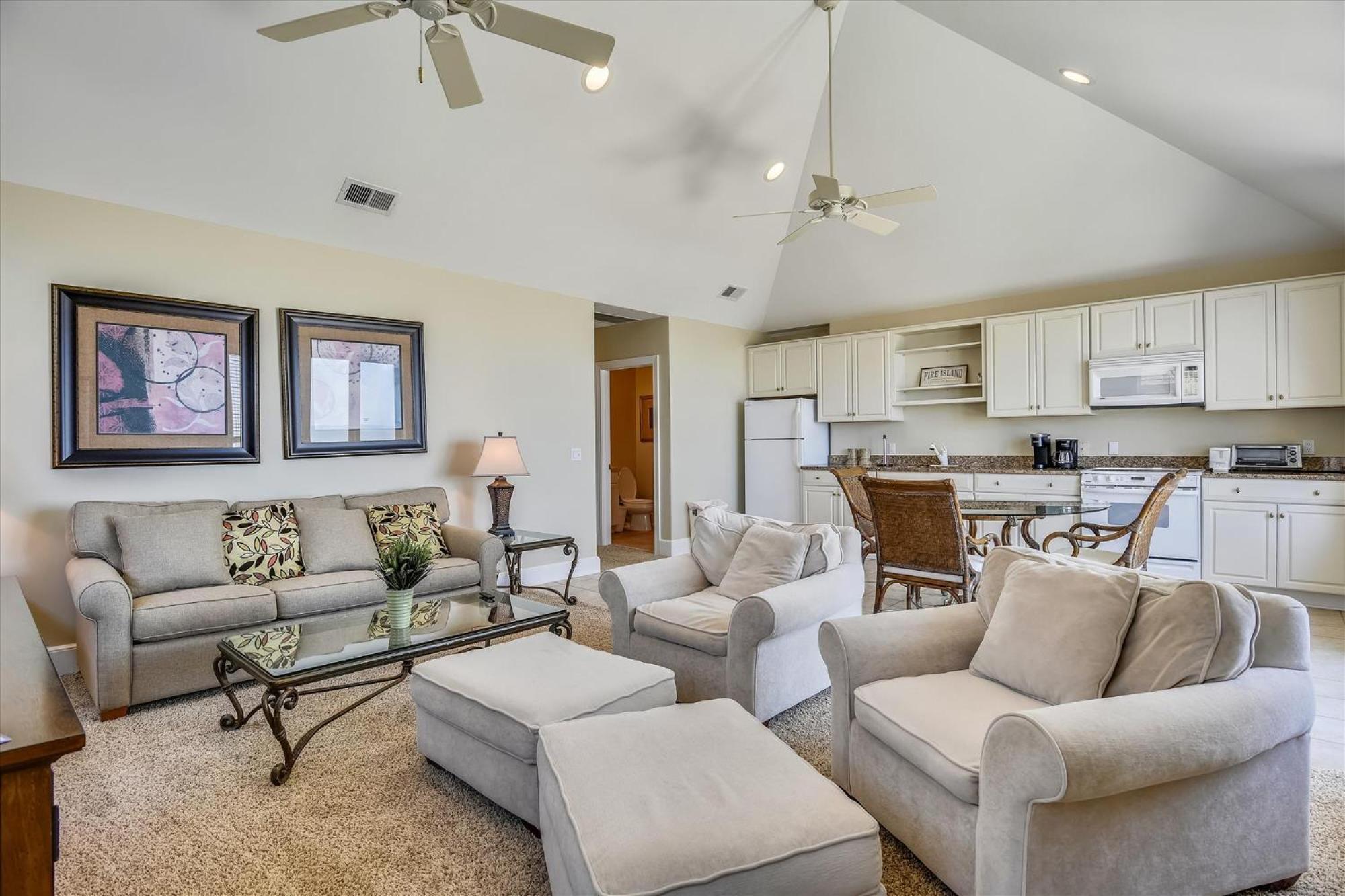 4 Collier Rd- Oceanfront, Private Pool, Elevator, Free Activities Included Holiday home Hilton Head Island