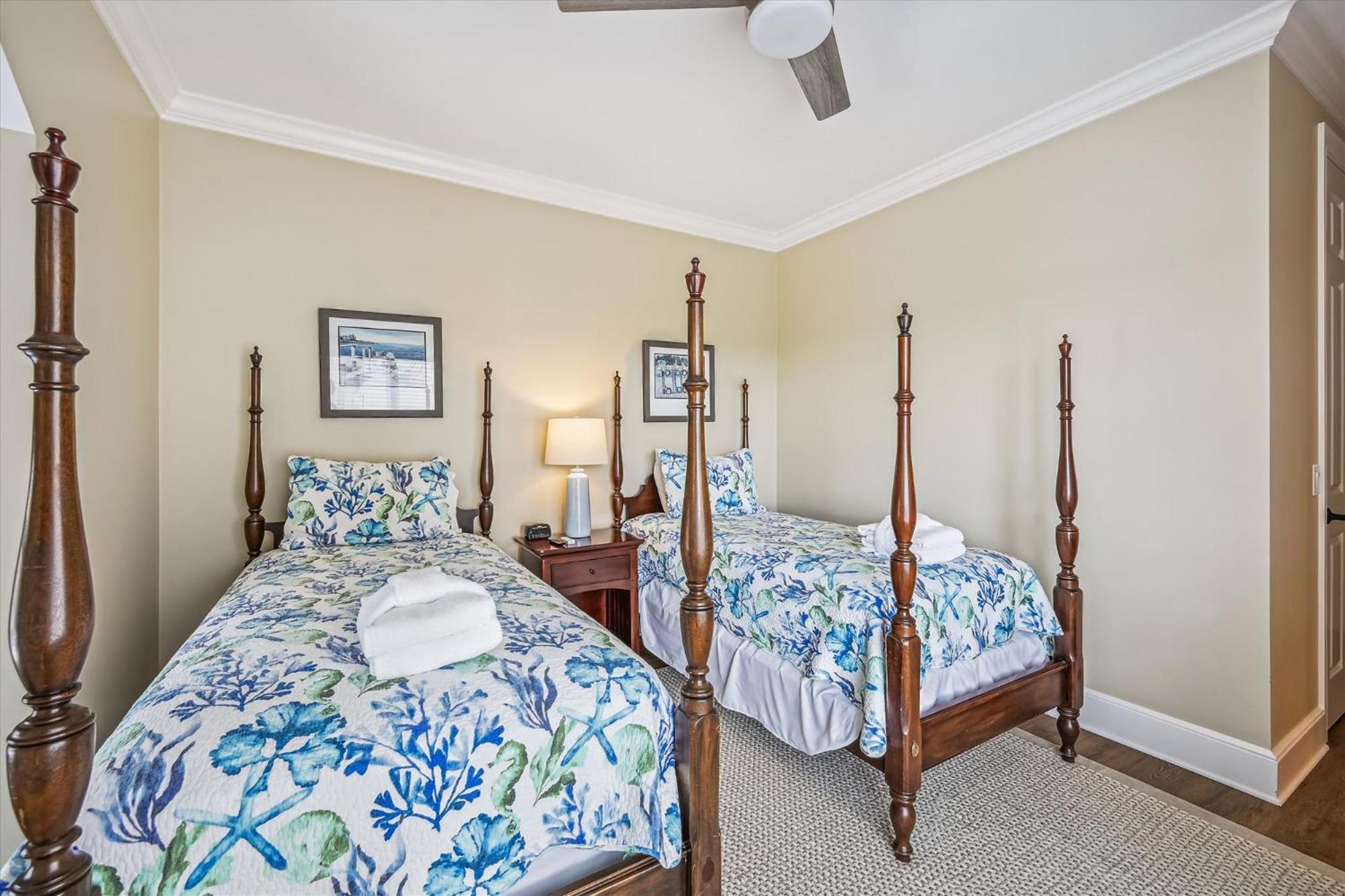 4 Collier Rd- Oceanfront, Private Pool, Elevator, Free Activities Included Holiday home *