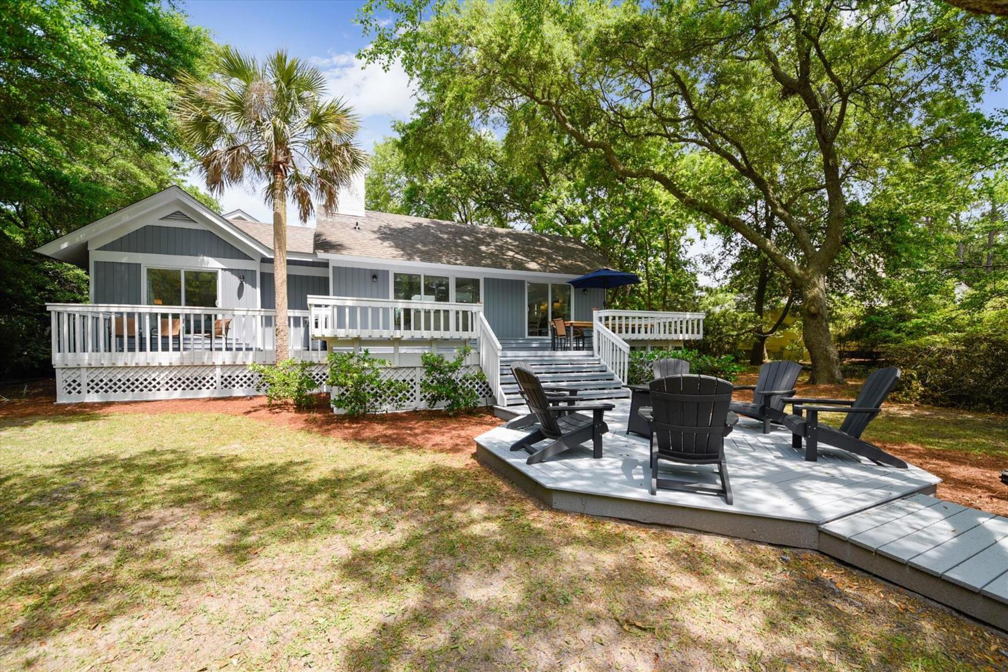 35 Full Sweep- Ideal Layout, Pool, Lagoon View, Game Room, Free Activities Included Hilton Head Island
