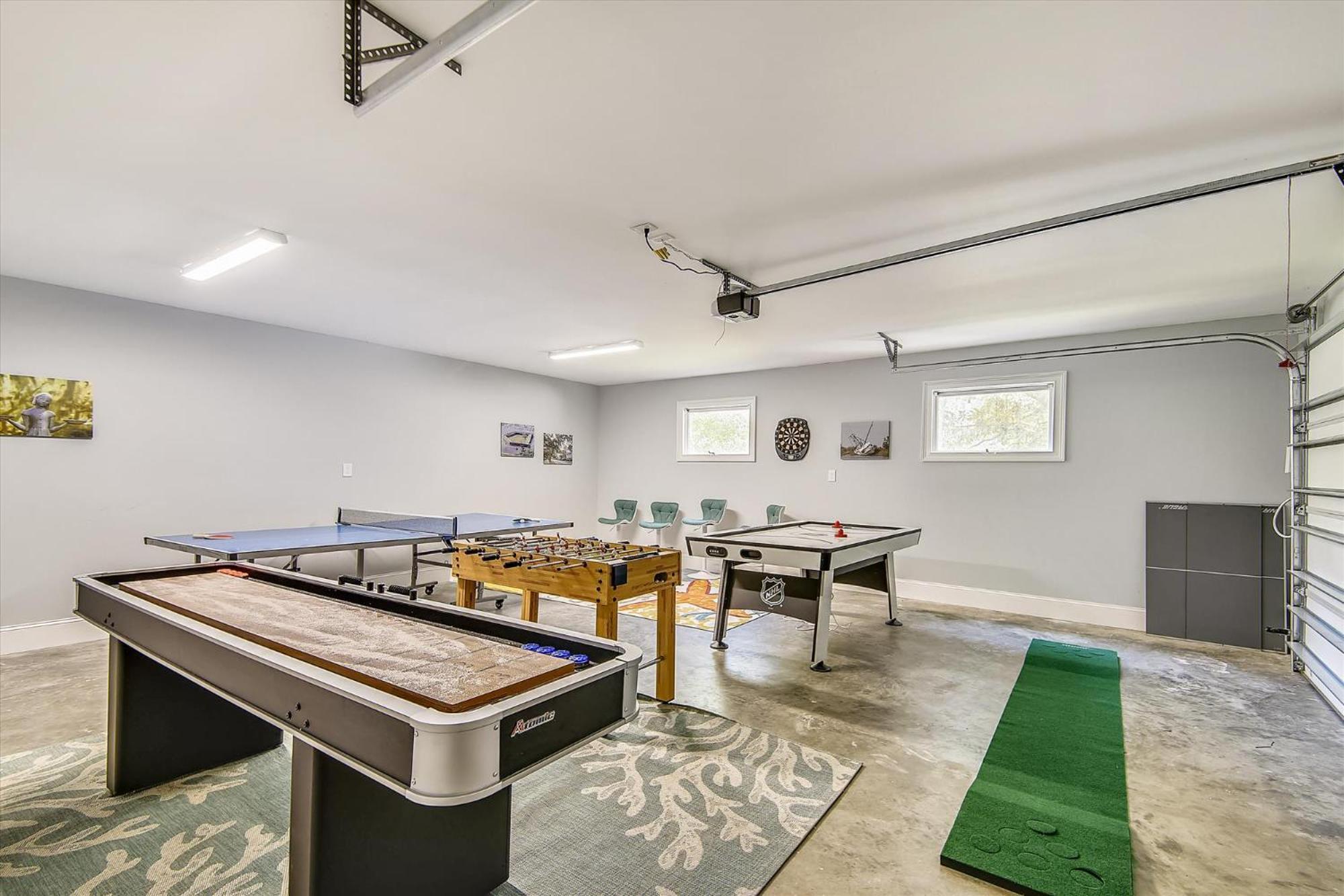 35 Full Sweep- Ideal Layout, Pool, Lagoon View, Game Room, Free Activities Included Holiday home *