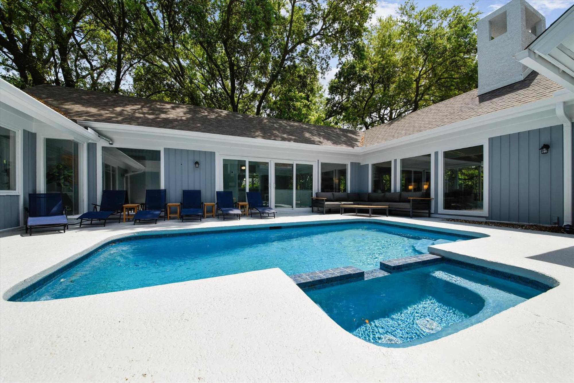 35 Full Sweep- Ideal Layout, Pool, Lagoon View, Game Room, Free Activities Included