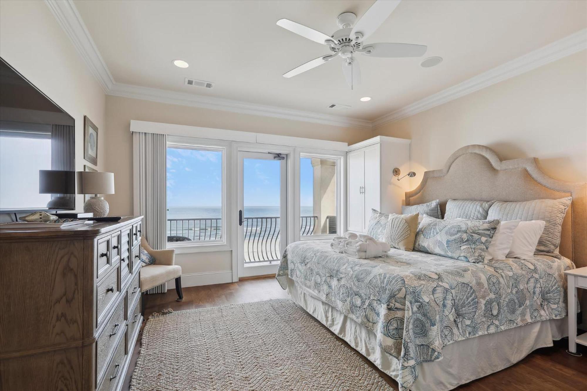 21 Singleton Beach- Oceanfront, Pool, Private Access! Free Activities Included Hilton Head Island