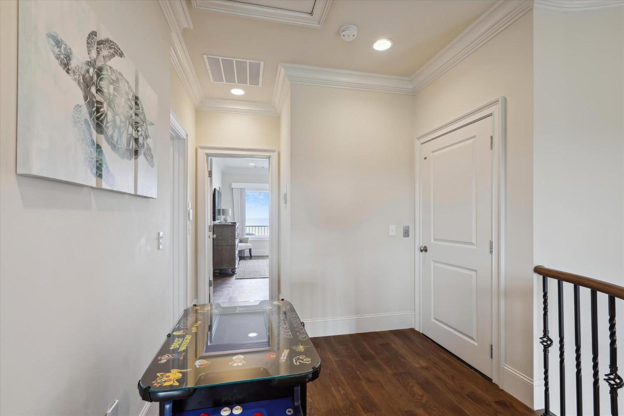 21 Singleton Beach- Oceanfront, Pool, Private Access! Free Activities Included