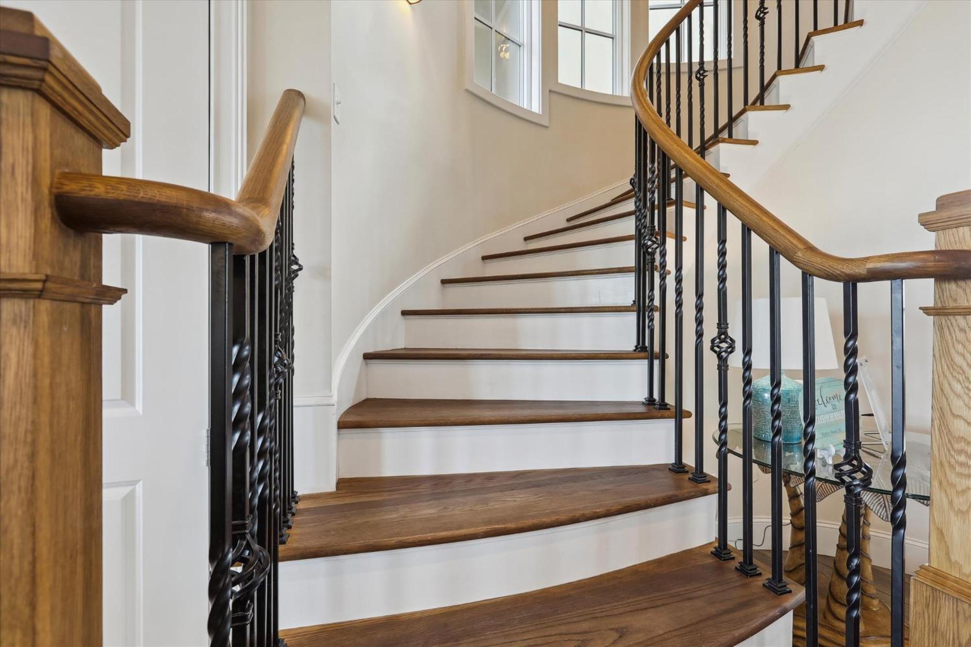 21 Singleton Beach- Oceanfront, Pool, Private Access! Free Activities Included Hilton Head Island