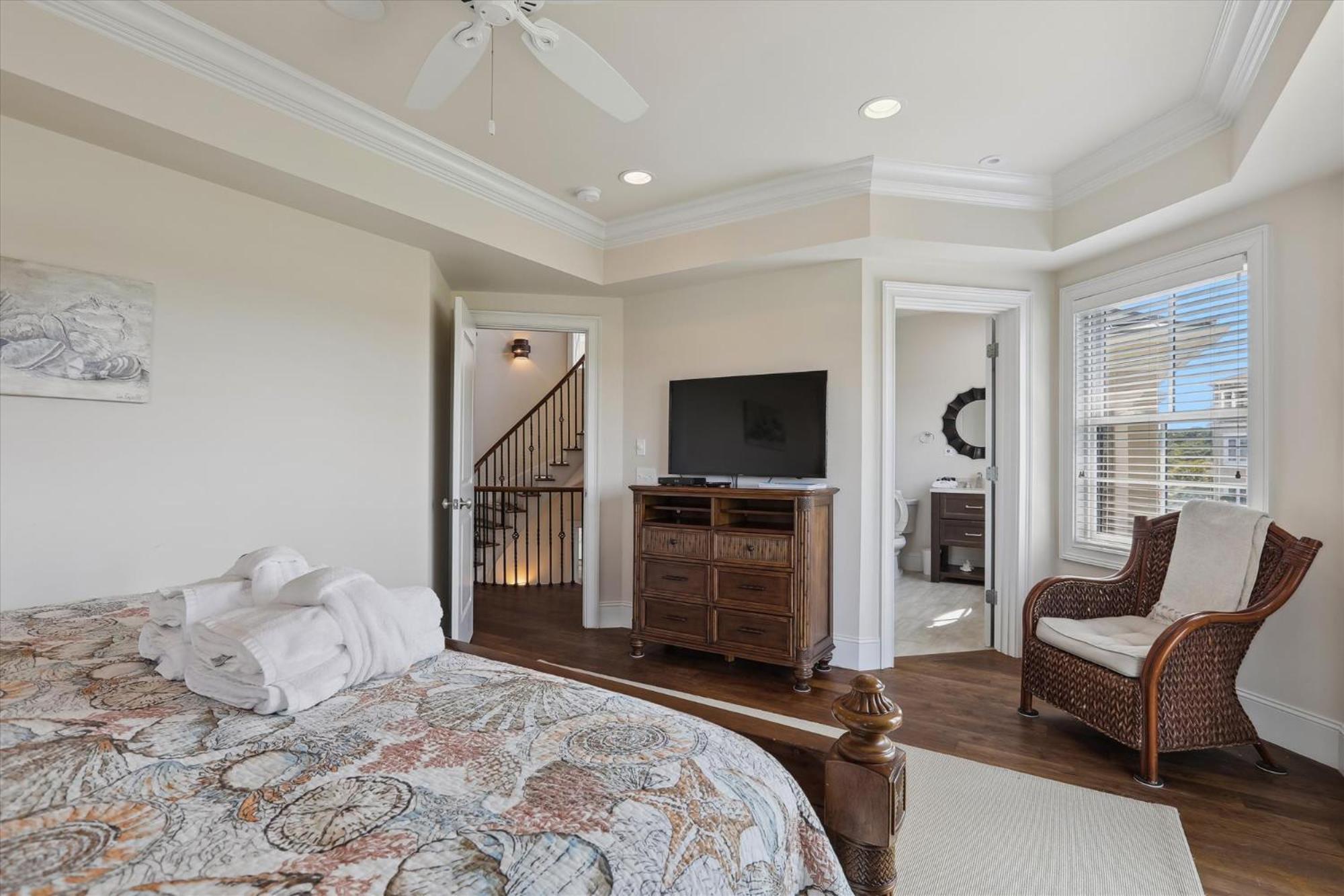 Holiday home 21 Singleton Beach- Oceanfront, Pool, Private Access! Free Activities Included