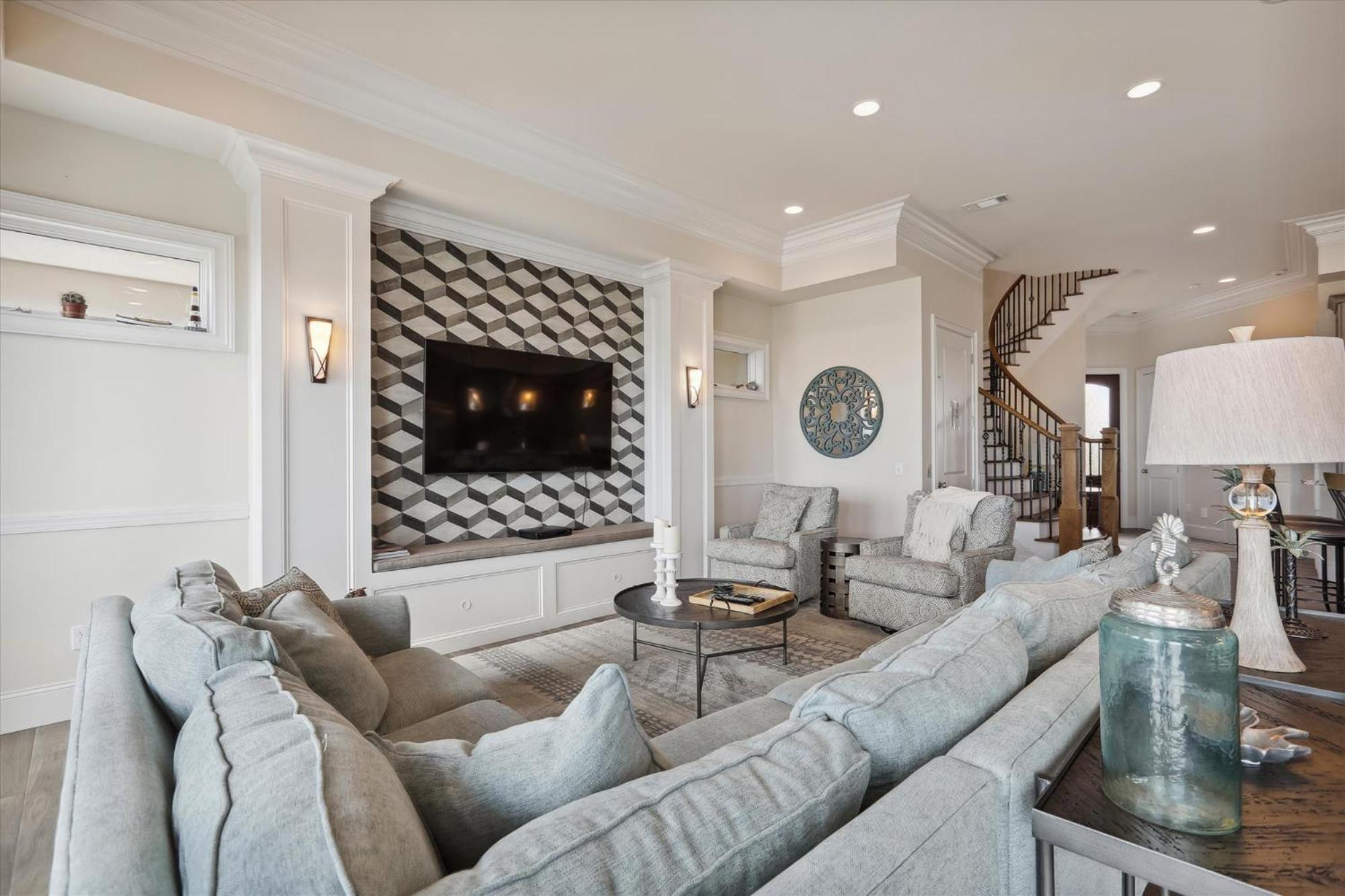 21 Singleton Beach- Oceanfront, Pool, Private Access! Free Activities Included Hilton Head Island