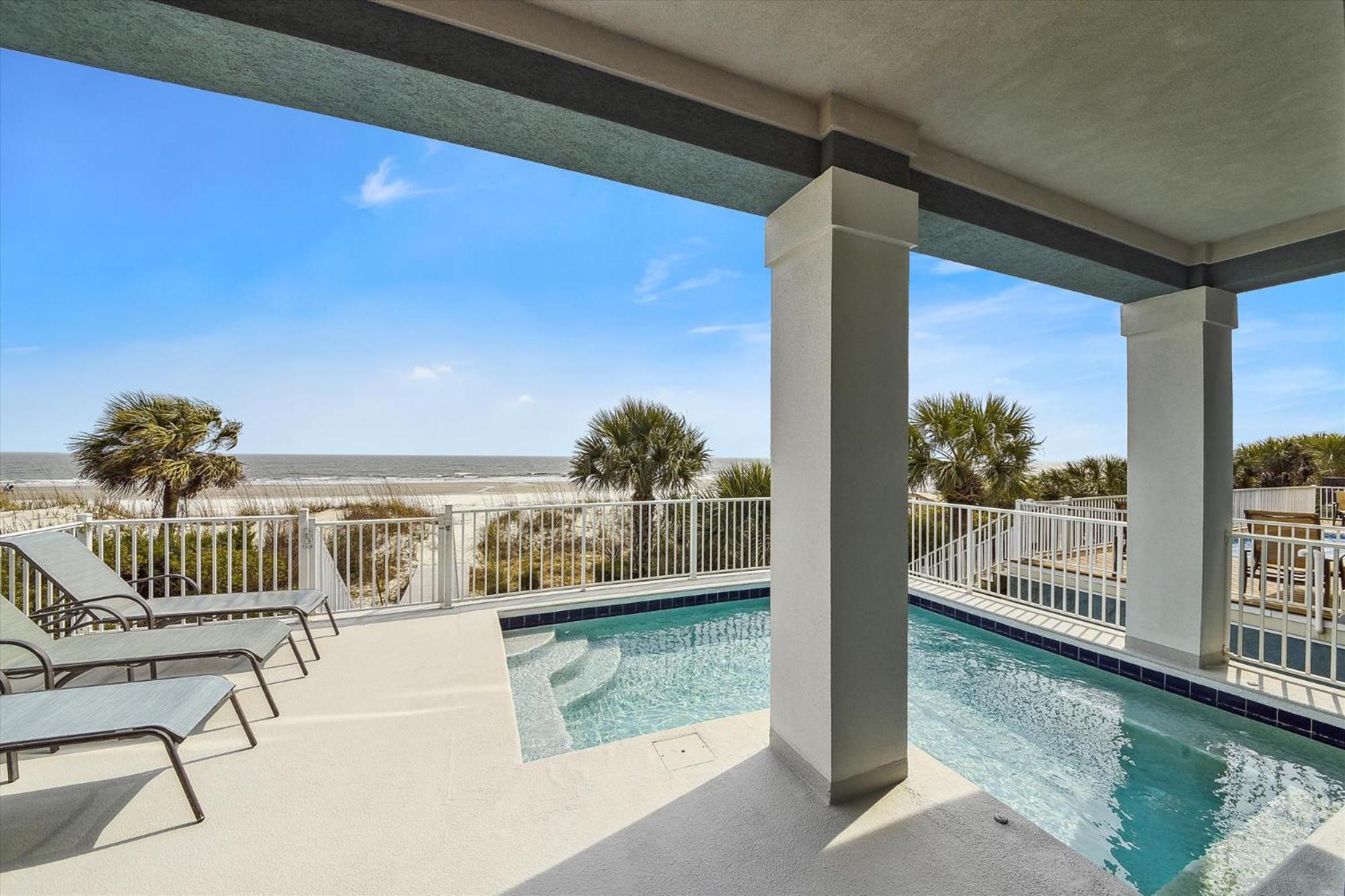 Holiday home 27 Singleton Beach- Oceanfront, Private Pool, Pool Table, Free Activities Included