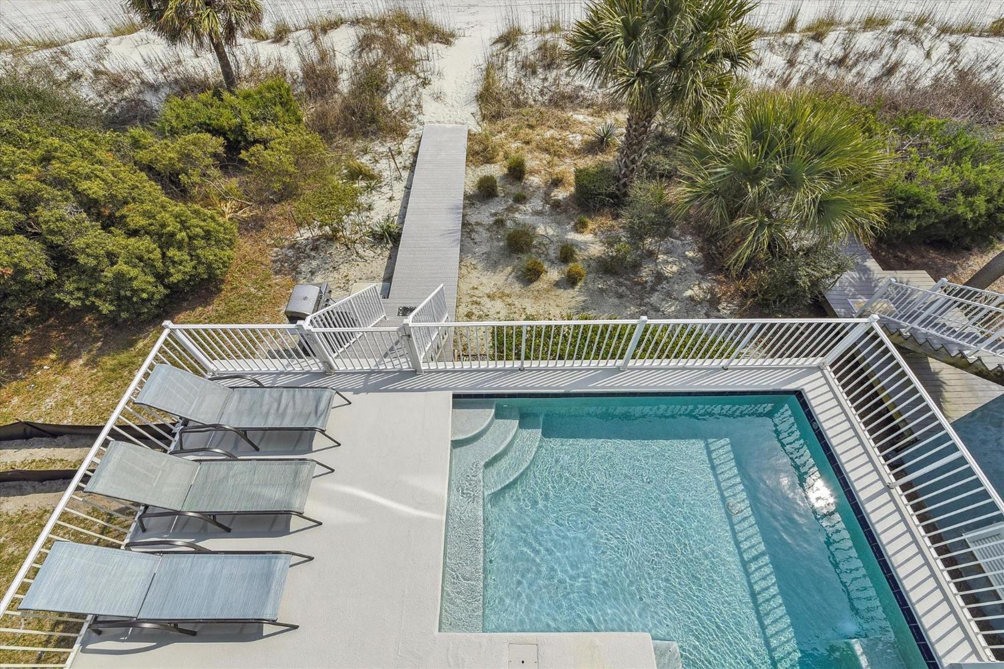 Holiday home 27 Singleton Beach- Oceanfront, Private Pool, Pool Table, Free Activities Included *