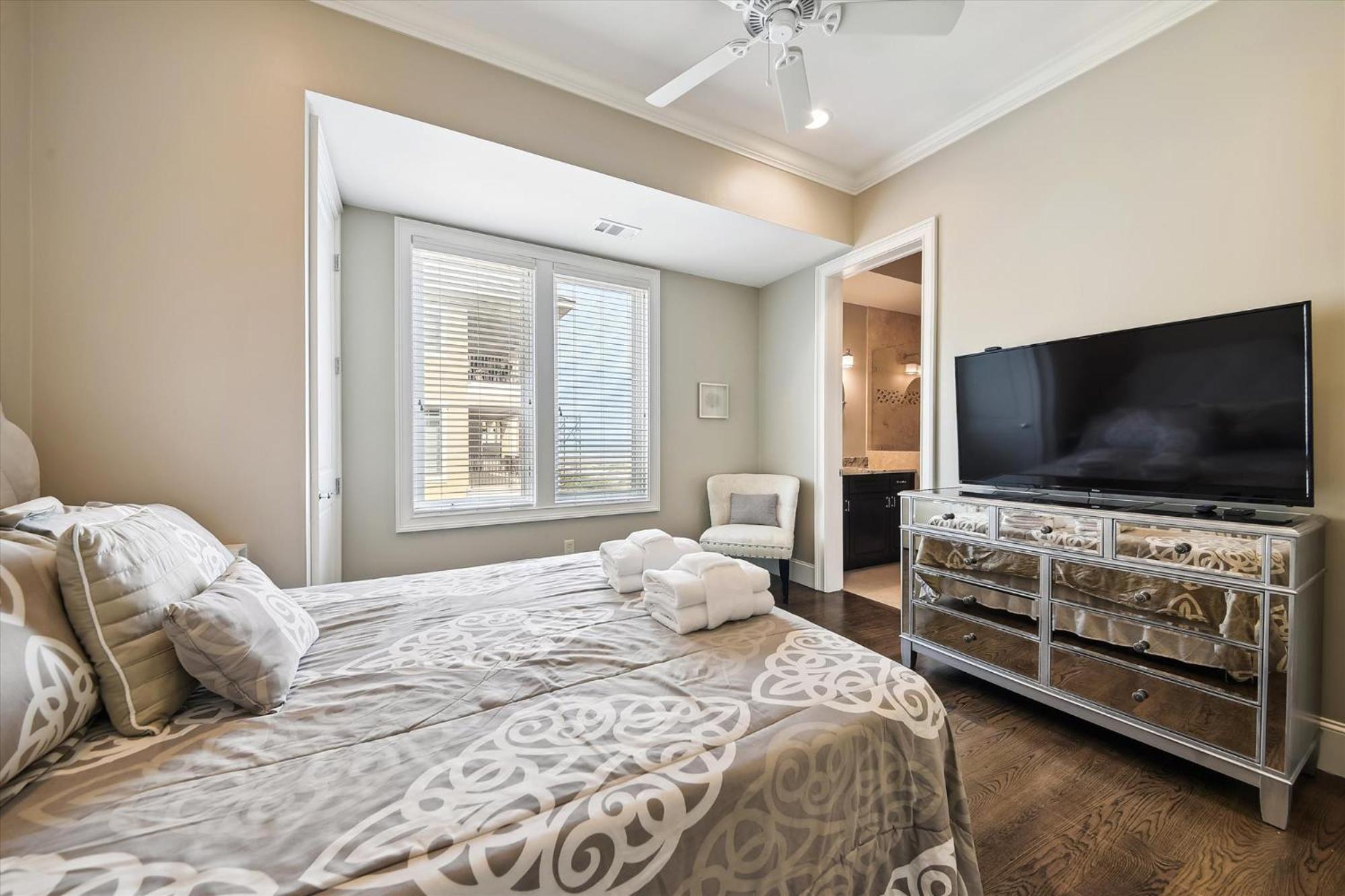 27 Singleton Beach- Oceanfront, Private Pool, Pool Table, Free Activities Included * Hilton Head Island