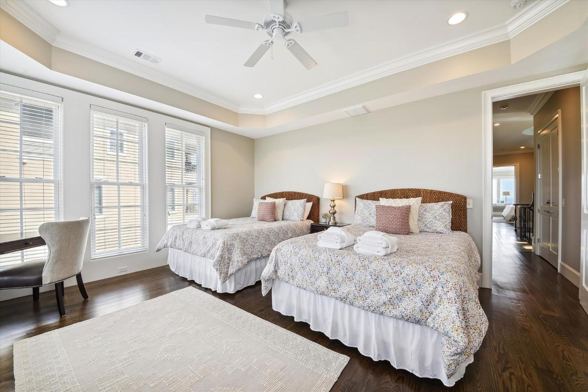 27 Singleton Beach- Oceanfront, Private Pool, Pool Table, Free Activities Included Hilton Head Island