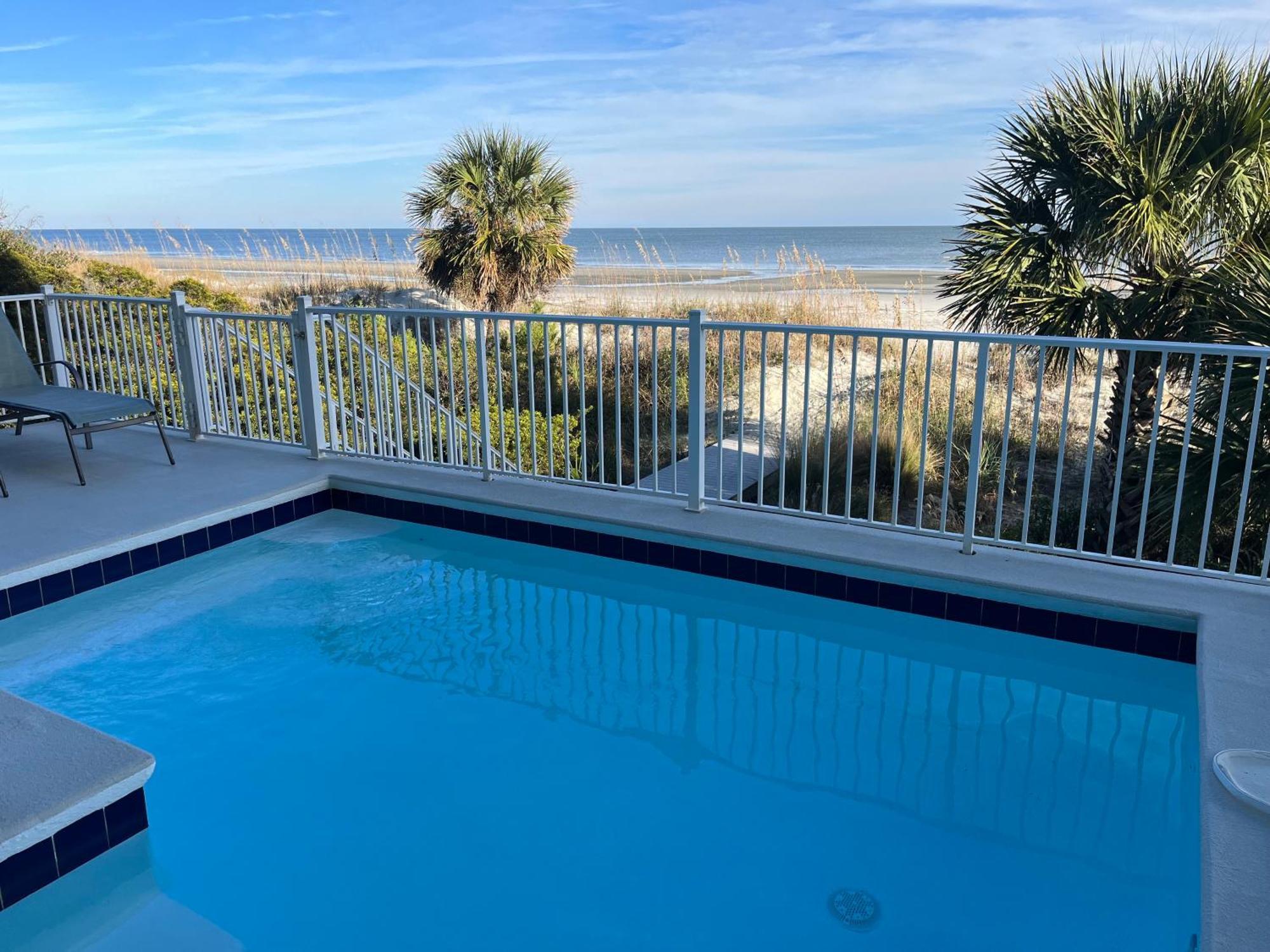 Holiday home 27 Singleton Beach- Oceanfront, Private Pool, Pool Table, Free Activities Included *