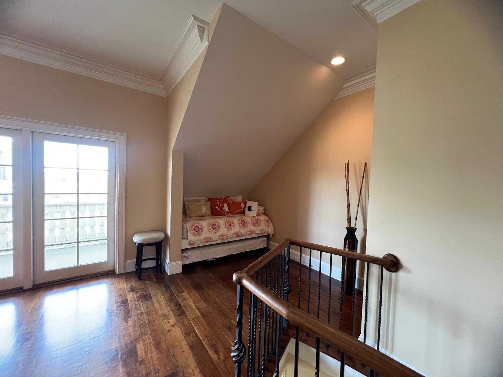 29 Singleton Place- Luxury Oceanfront, Pool, Pool Table, Free Activities Included * Hilton Head Island
