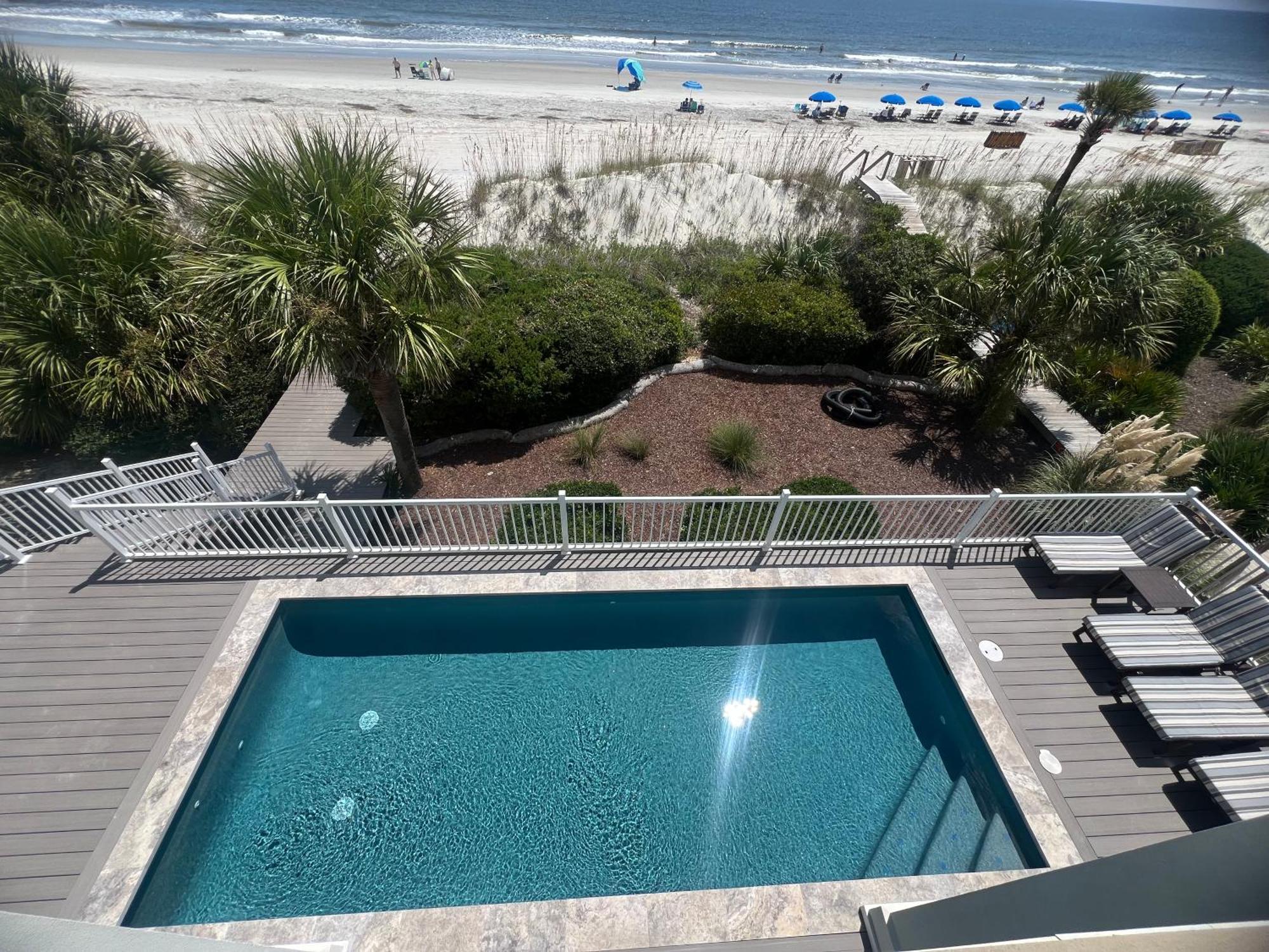 Holiday home 29 Singleton Place- Luxury Oceanfront, Pool, Pool Table, Free Activities Included