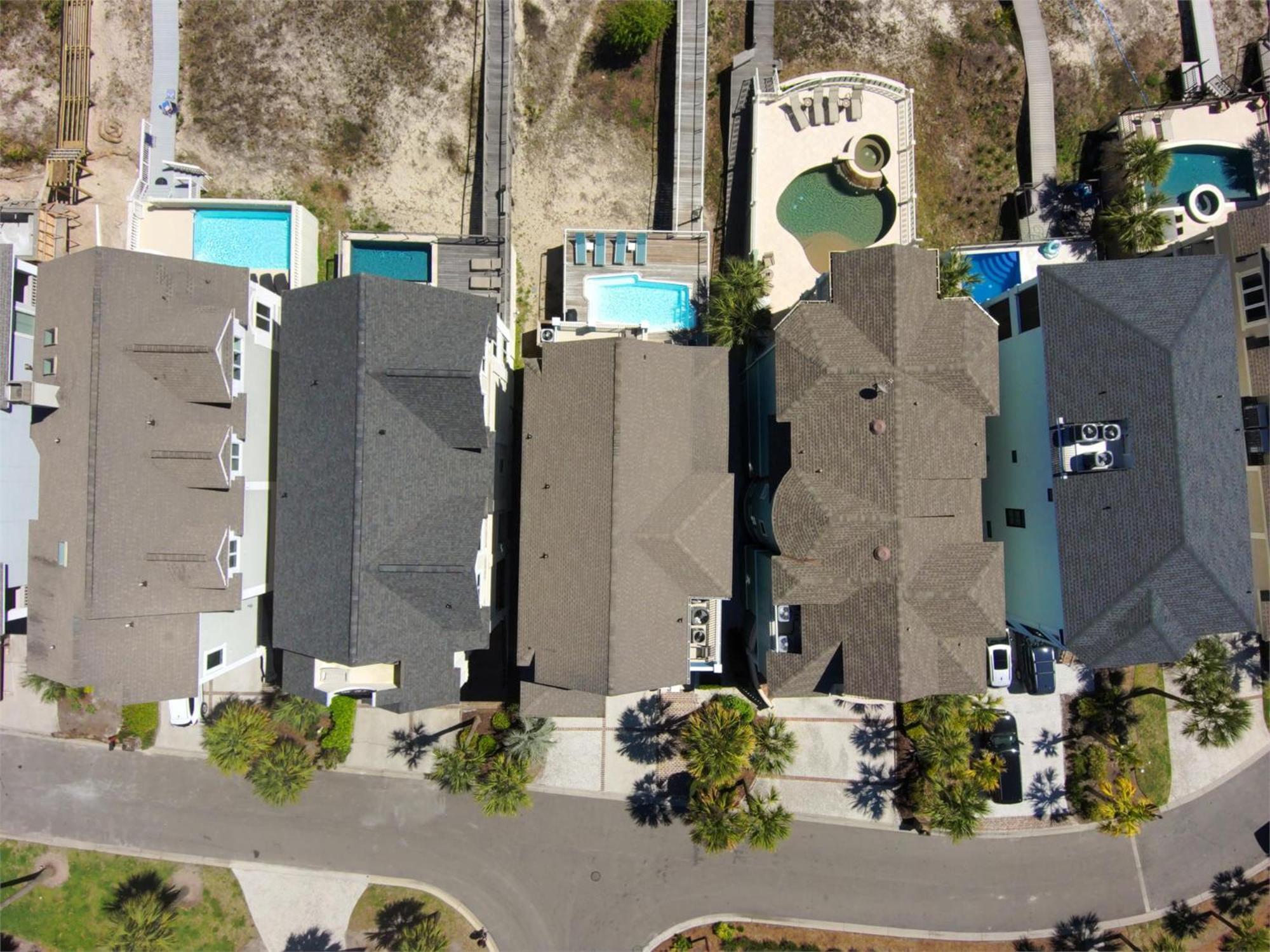 2 Collier Beach- Oceanfront, Dog Friendly , Private Pool, Free Activities Holiday home