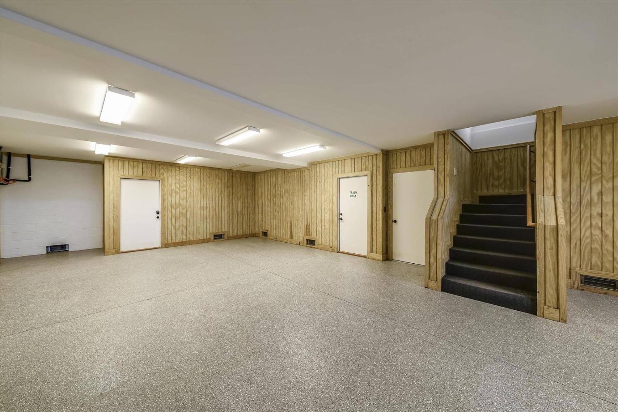 19 Singleton Place- Oceanfront Home, Private Pool, Free Activities Included! Holiday home