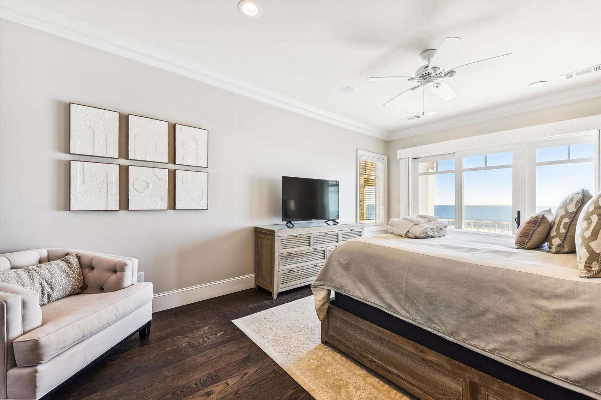 19 Singleton Place- Oceanfront Home, Private Pool, Free Activities Included!
