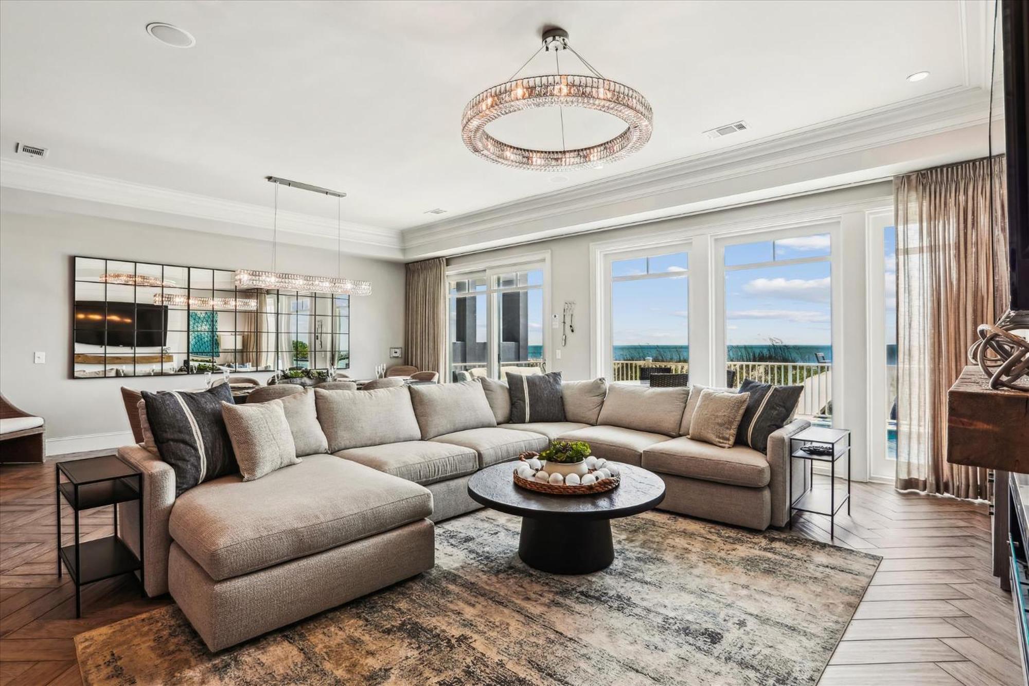 19 Singleton Place- Oceanfront Home, Private Pool, Free Activities Included!