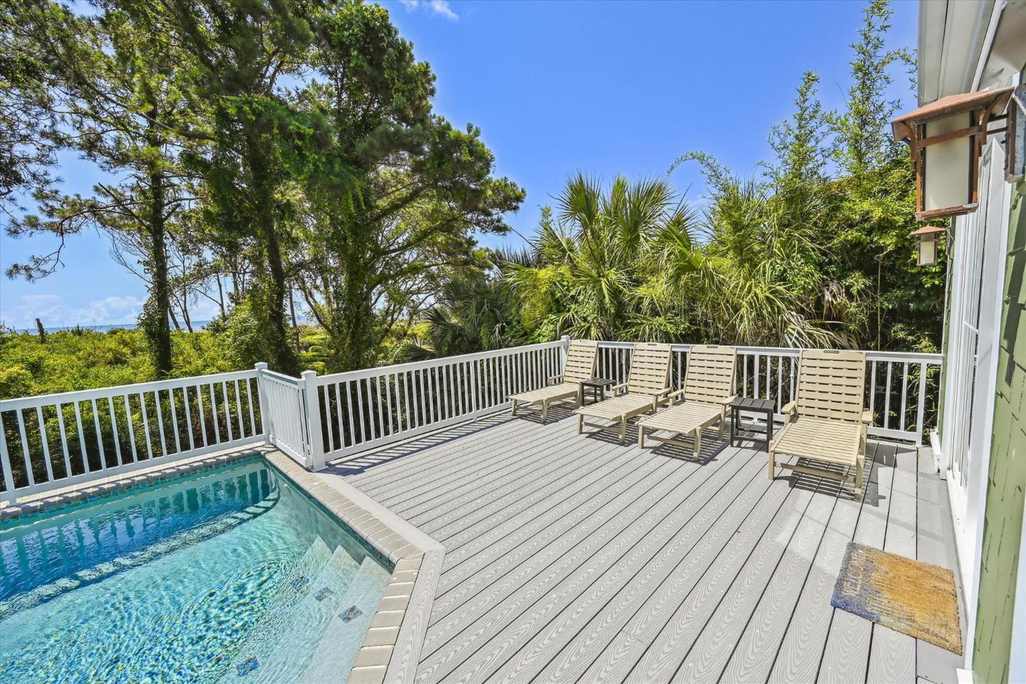 18 Dollar Road- Oceanfront, Large Private Pool, Hot Tub Free Activities Included Holiday home *