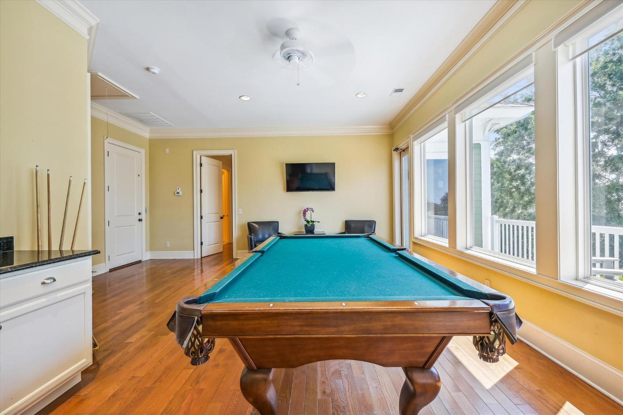 18 Dollar Road- Oceanfront, Large Private Pool, Hot Tub Free Activities Included * Hilton Head Island