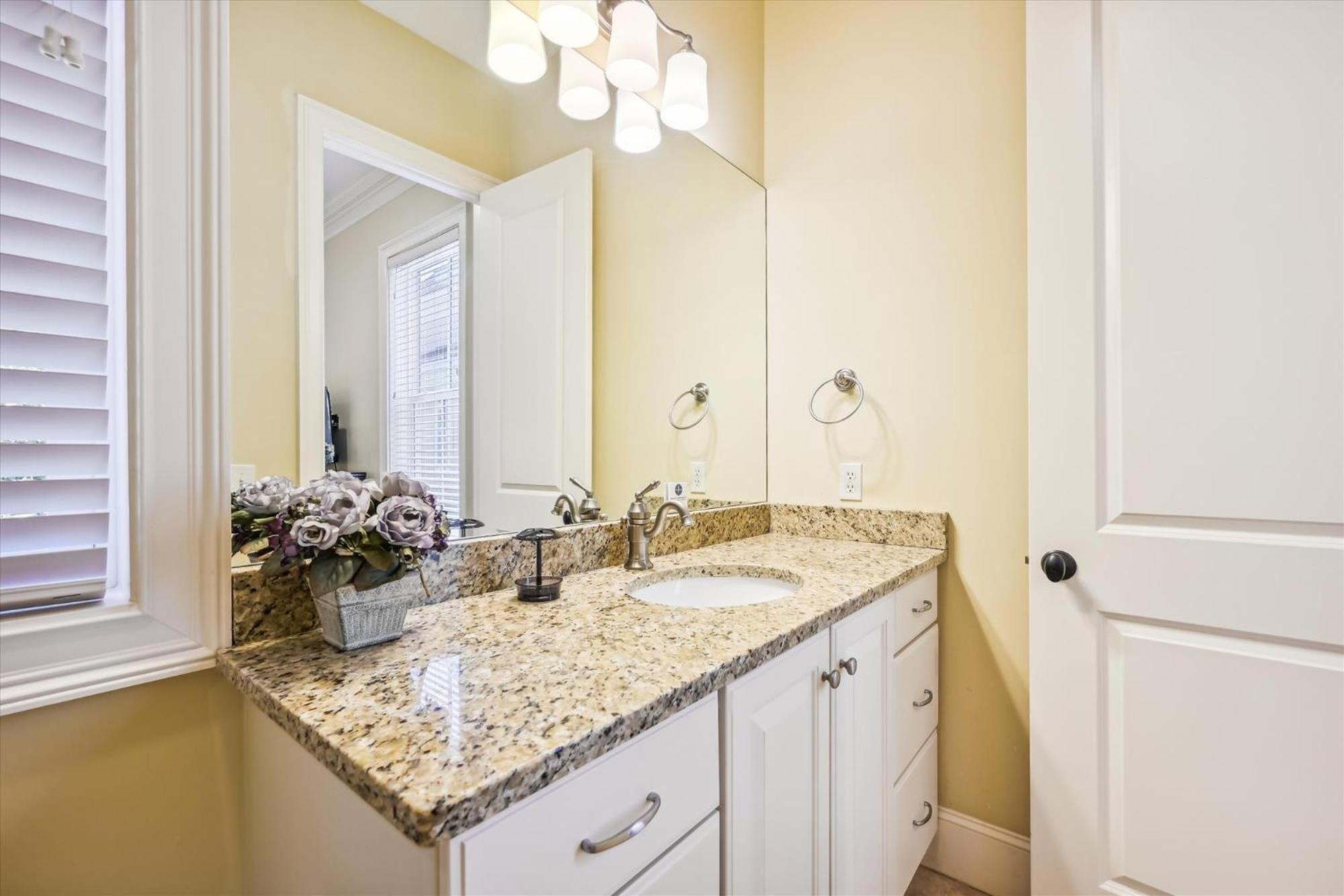 Holiday home 18 Dollar Road- Oceanfront, Large Private Pool, Hot Tub Free Activities Included