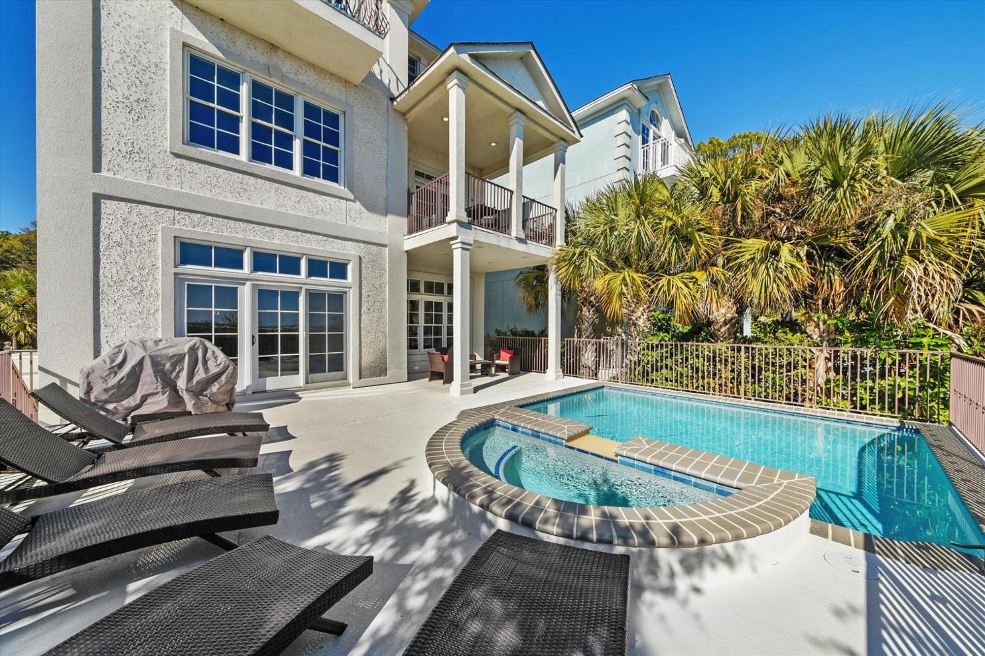 14 Singleton Shores Manor- Breathtaking Ocean & Marsh Views, Private Pool, Free Activities Hilton Head Island