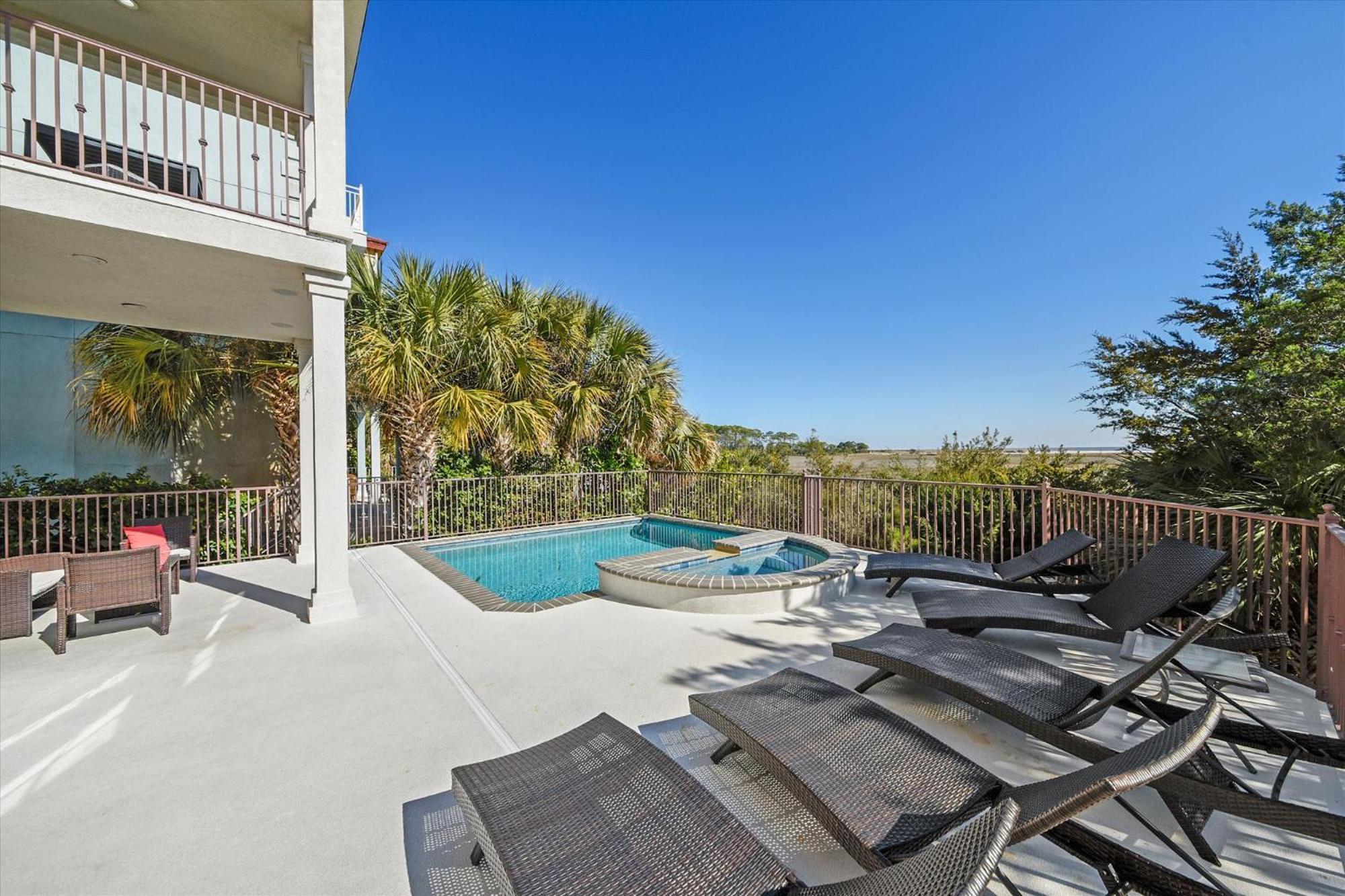 14 Singleton Shores Manor- Breathtaking Ocean & Marsh Views, Private Pool, Free Activities
