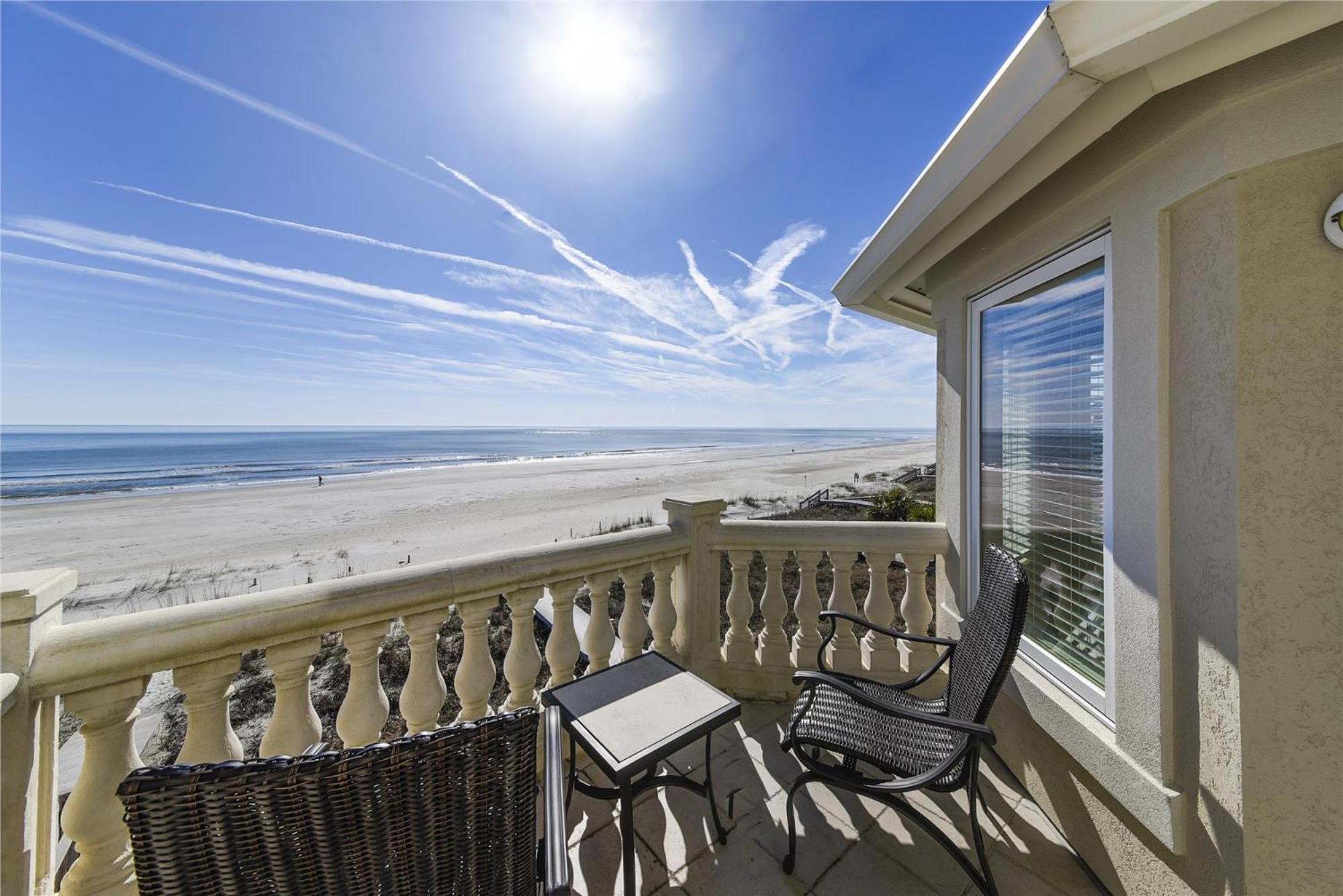 14 Collier Road- Oceanfront, Private Pool, Free Activities Included