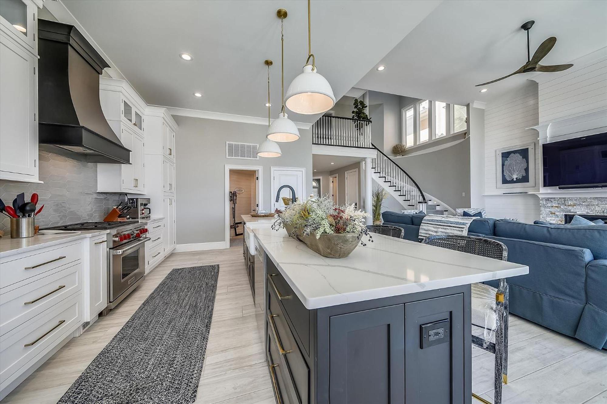 14 Collier Road- Oceanfront, Private Pool, Free Activities Included Holiday home