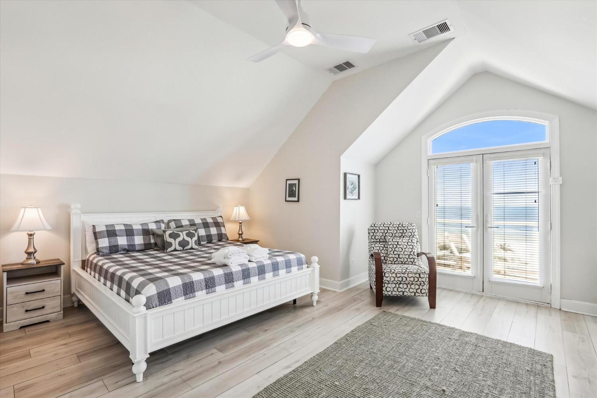 12 Collier Road- Oceanfront, Pool, Great For Large Groups, Free Activities Included Hilton Head Island