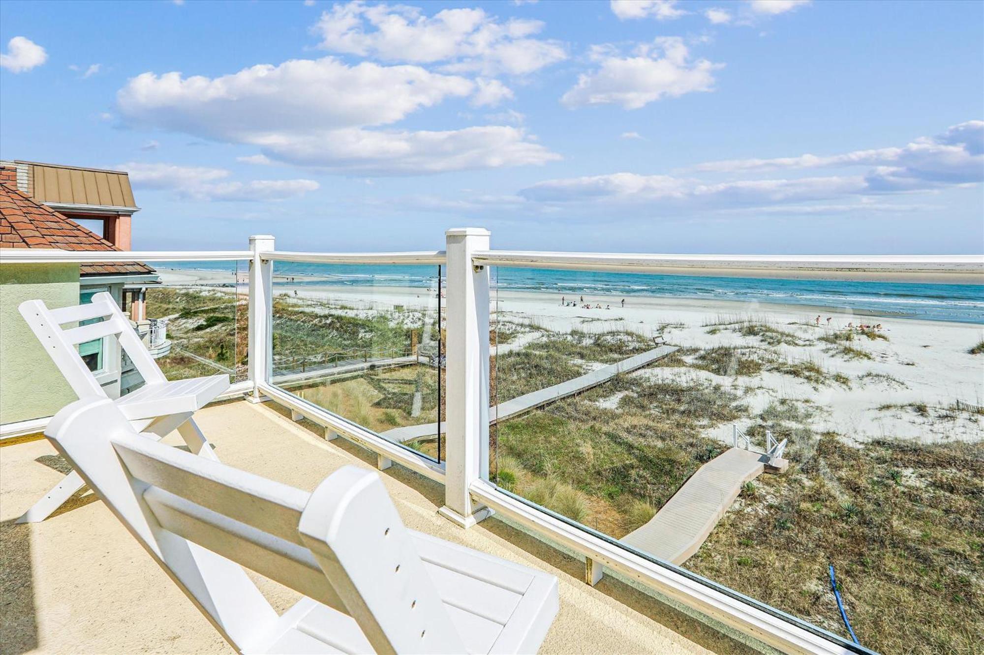 12 Collier Road- Oceanfront, Pool, Great For Large Groups, Free Activities Included *