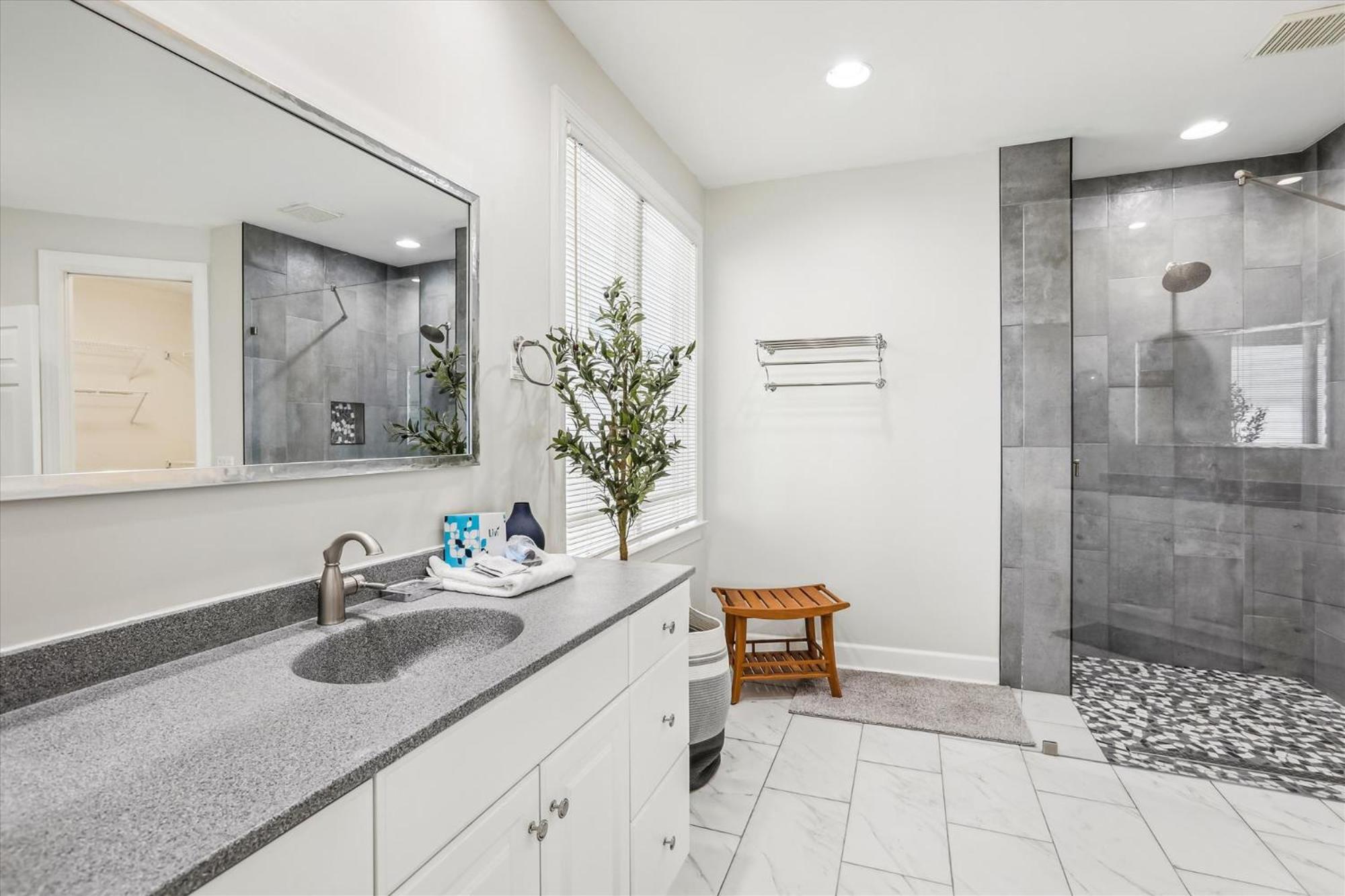 12 Collier Road- Oceanfront, Pool, Great For Large Groups, Free Activities Included *