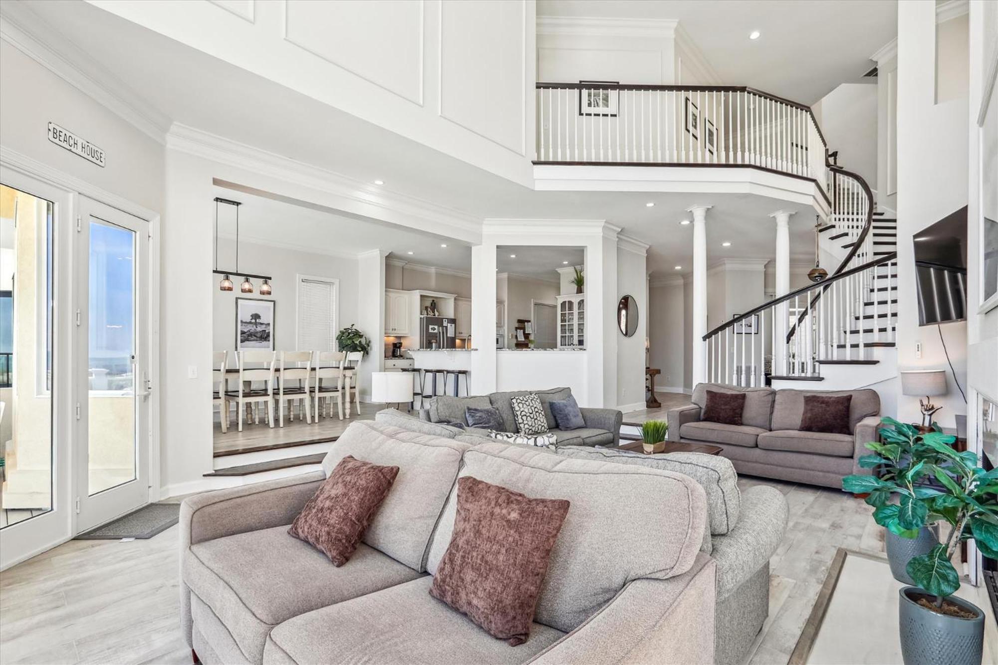 12 Collier Road- Oceanfront, Pool, Great For Large Groups, Free Activities Included Hilton Head Island