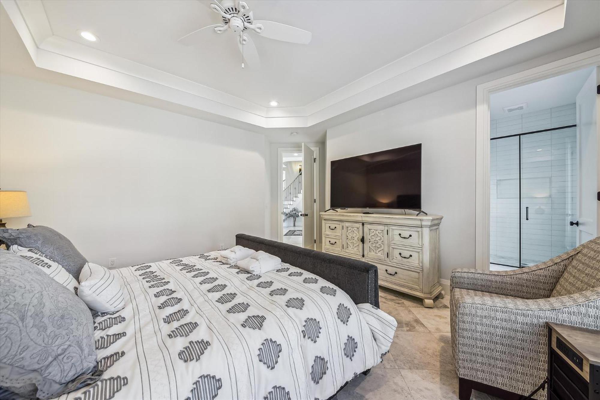 10 Collier Beach- Oceanfront, Private Access, Heatable Pool, Free Activities Included Holiday home Hilton Head Island