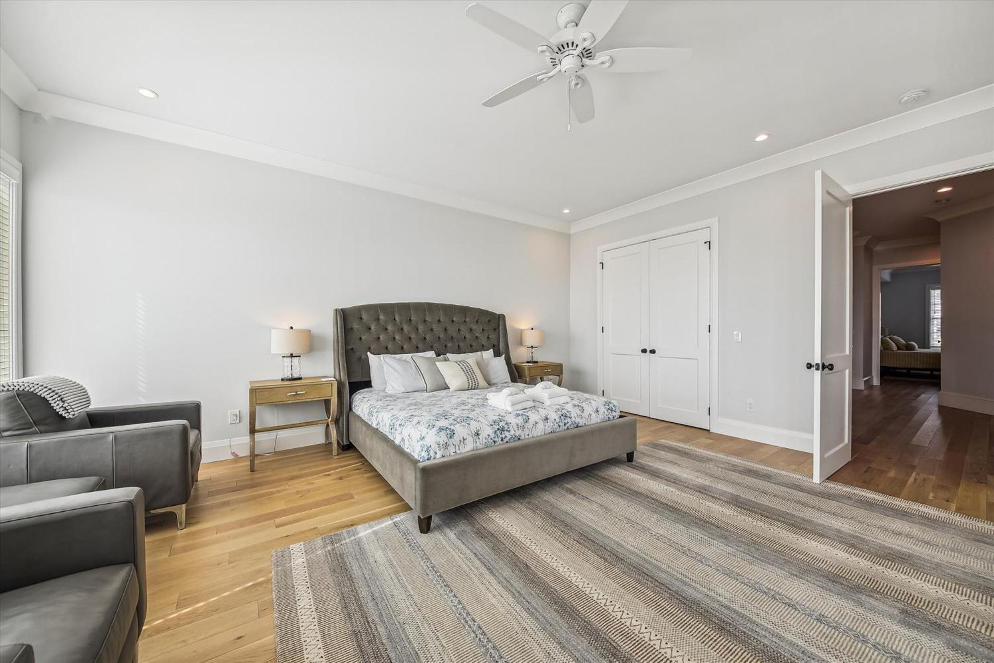 10 Collier Beach- Oceanfront, Private Access, Heatable Pool, Free Activities Included Hilton Head Island