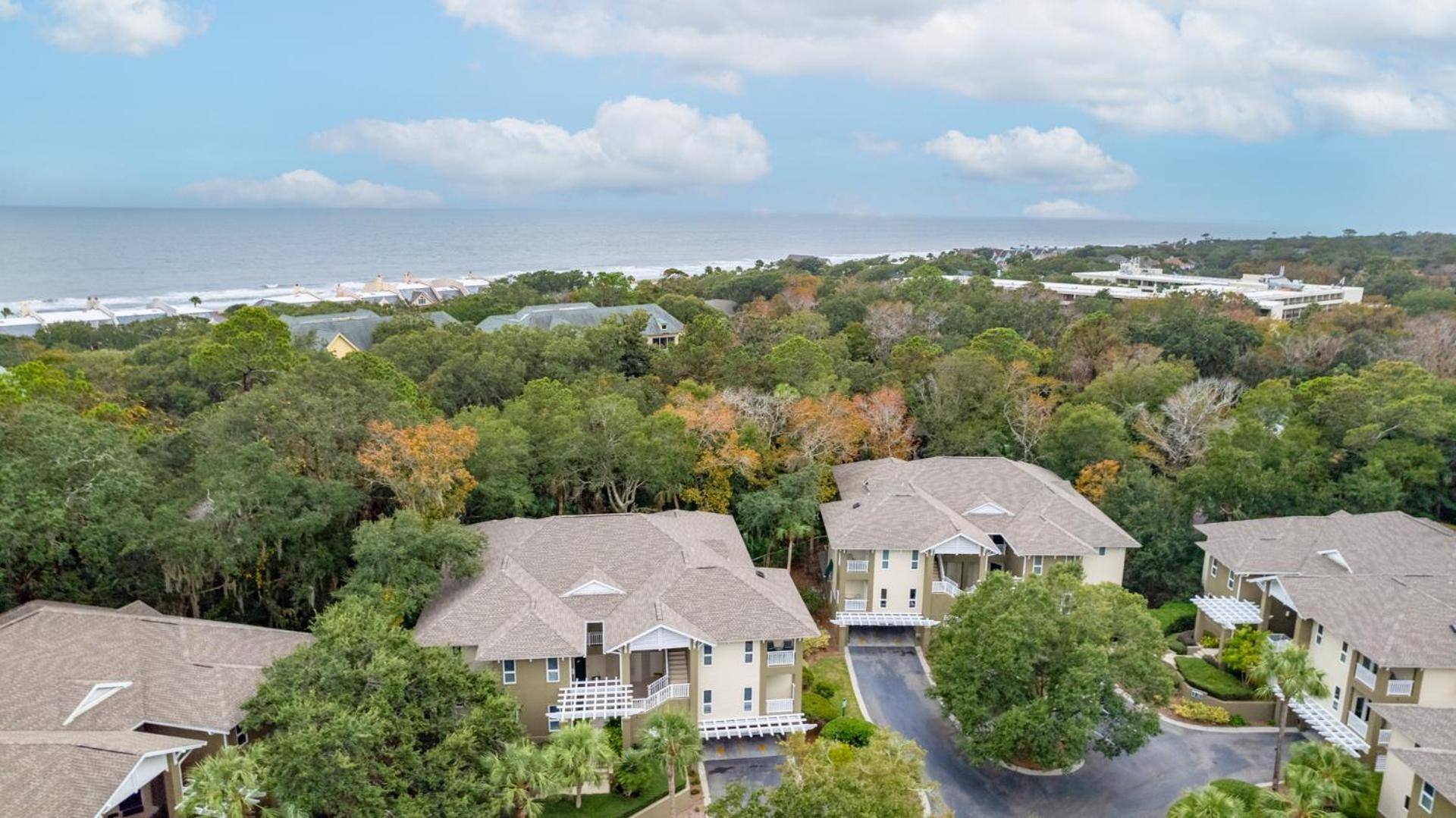 Villa Coastal, Luxury, Walk To Hilton Head Island