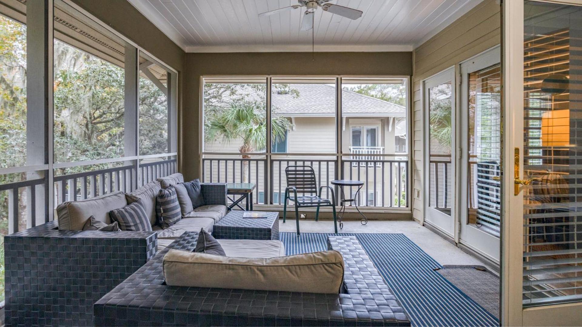 Coastal, Luxury, Walk To