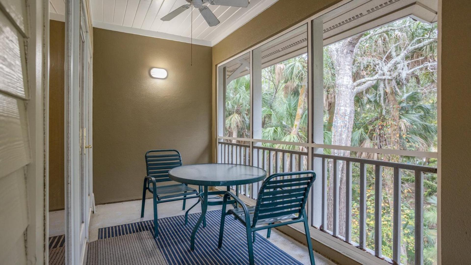 Coastal, Luxury, Walk To *