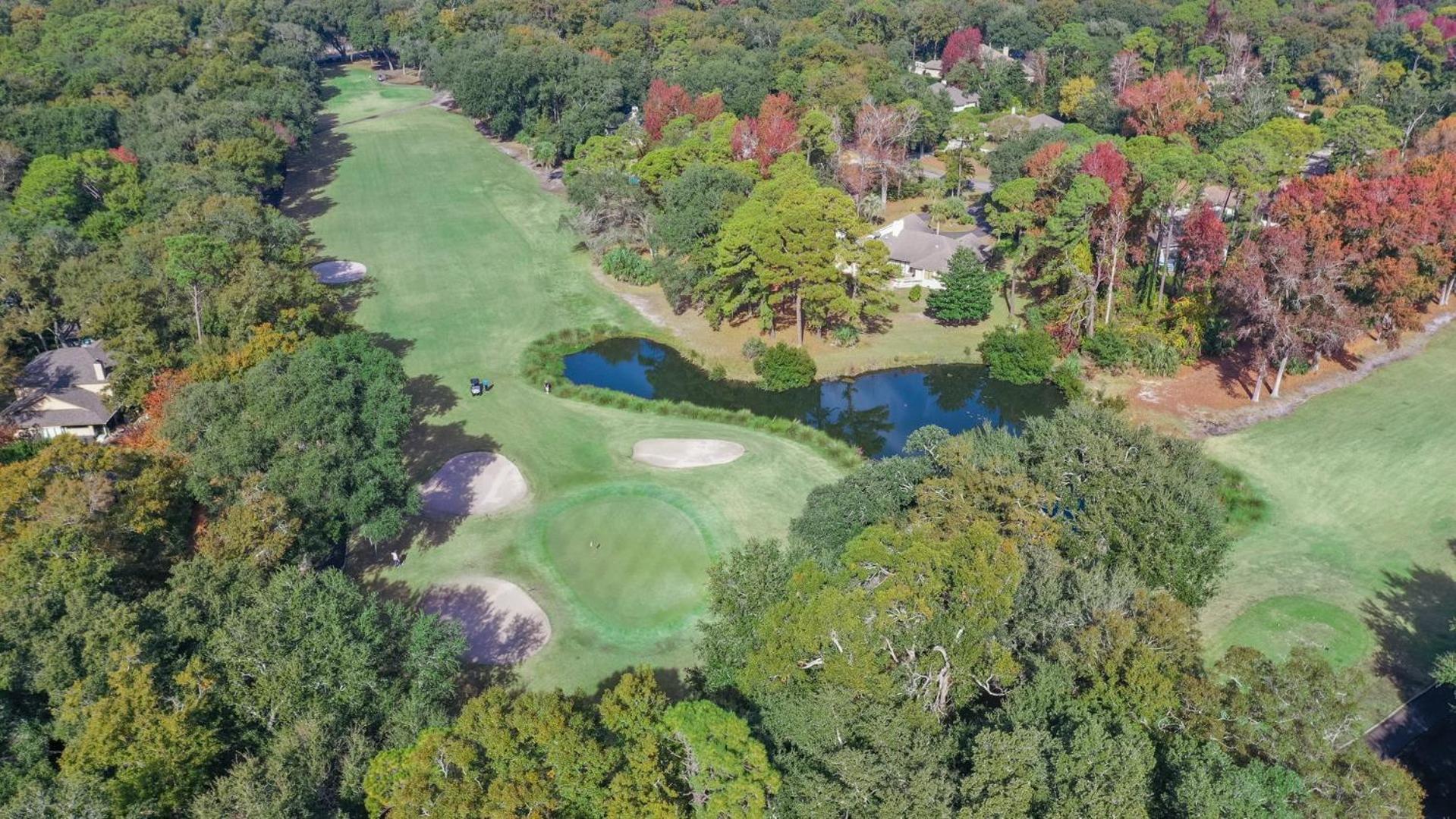 Pet Friendly, Private Deck, Coastal Villa *