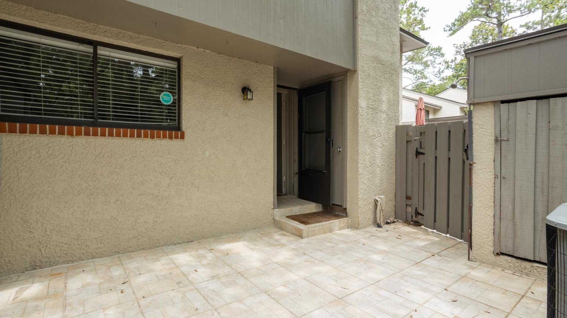 Pet Friendly, Coastal, Getaway