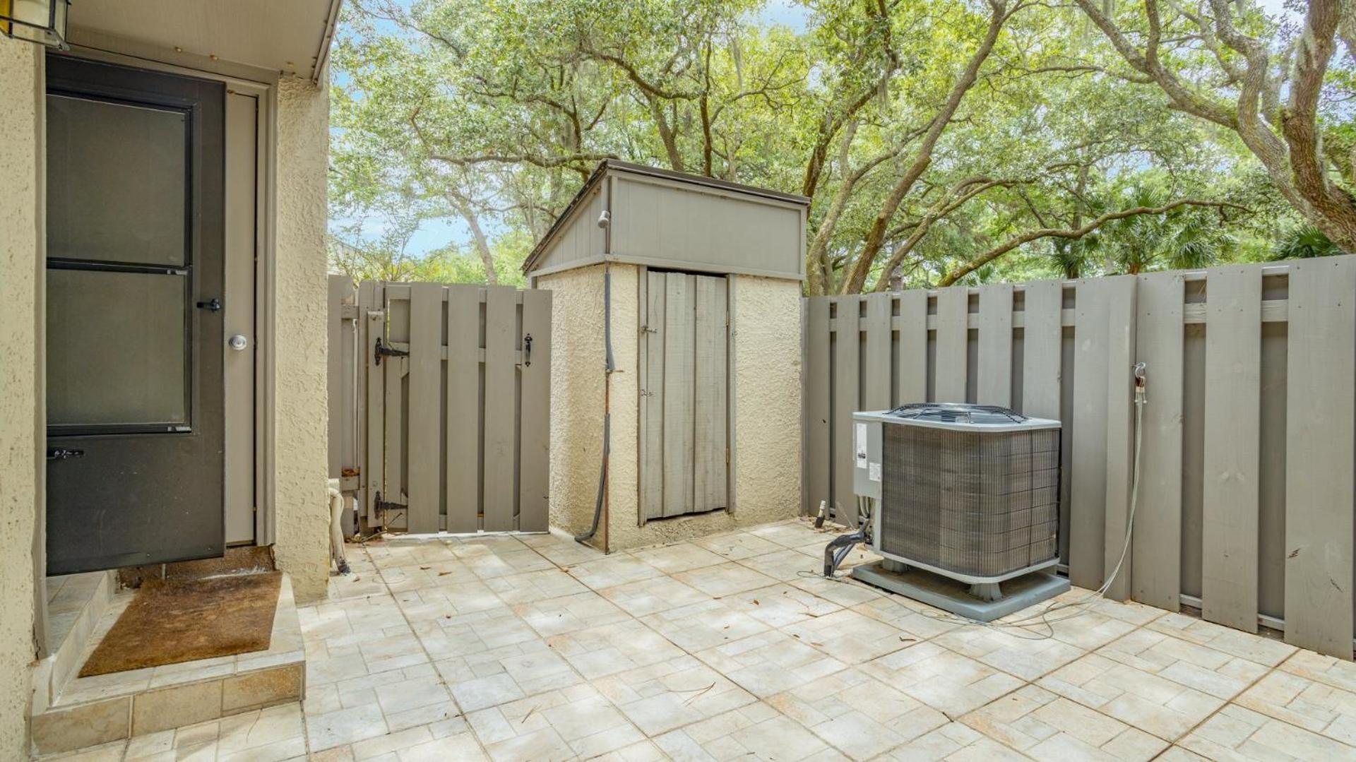 Pet Friendly, Coastal, Getaway Villa *