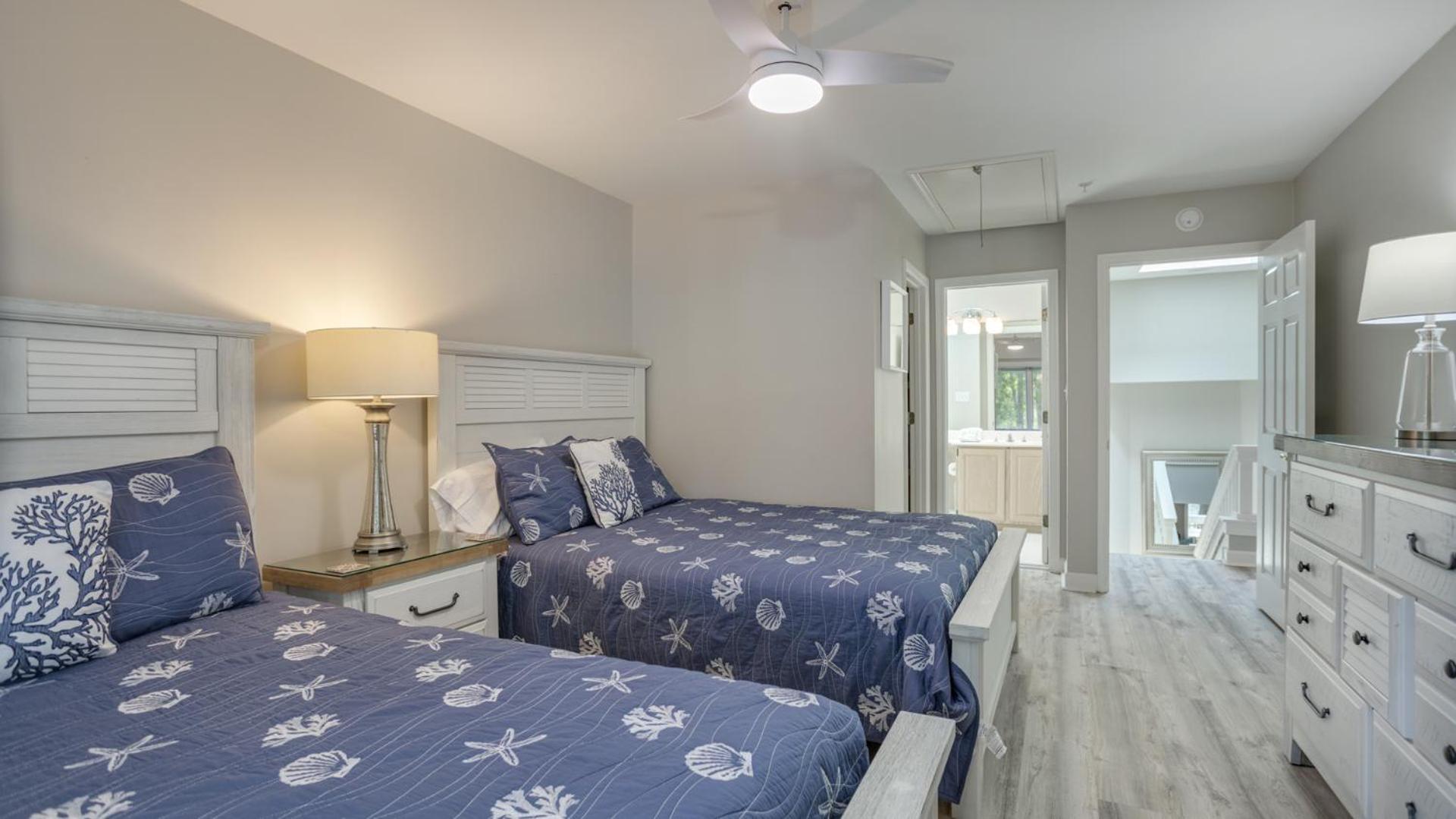 Complex Pool, Beach, Palmetto Dunes Villa *