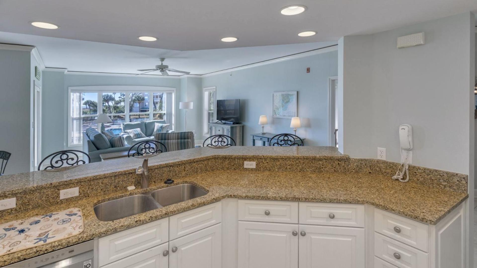 Complex Pool, Getaway, Oceanfront Villa Hilton Head Island
