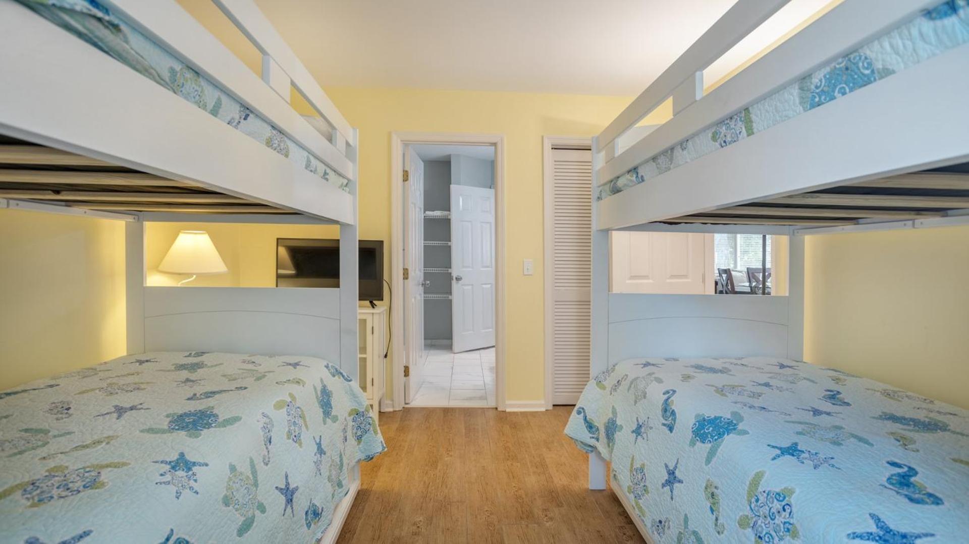 Villa Golf, Family Getaway, Shipyard
