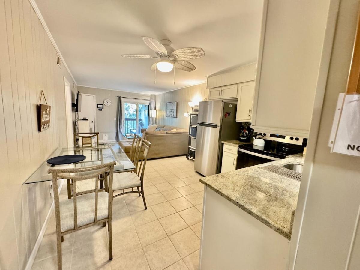 Walk To The - 2 Bed Close To It Holiday home *