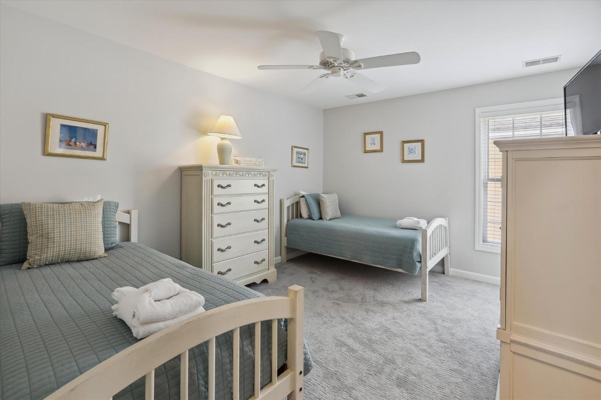 41 Bradley- Private Pool, Newly Updated, Quick Walk To Beach! Free Activities Included * Hilton Head Island
