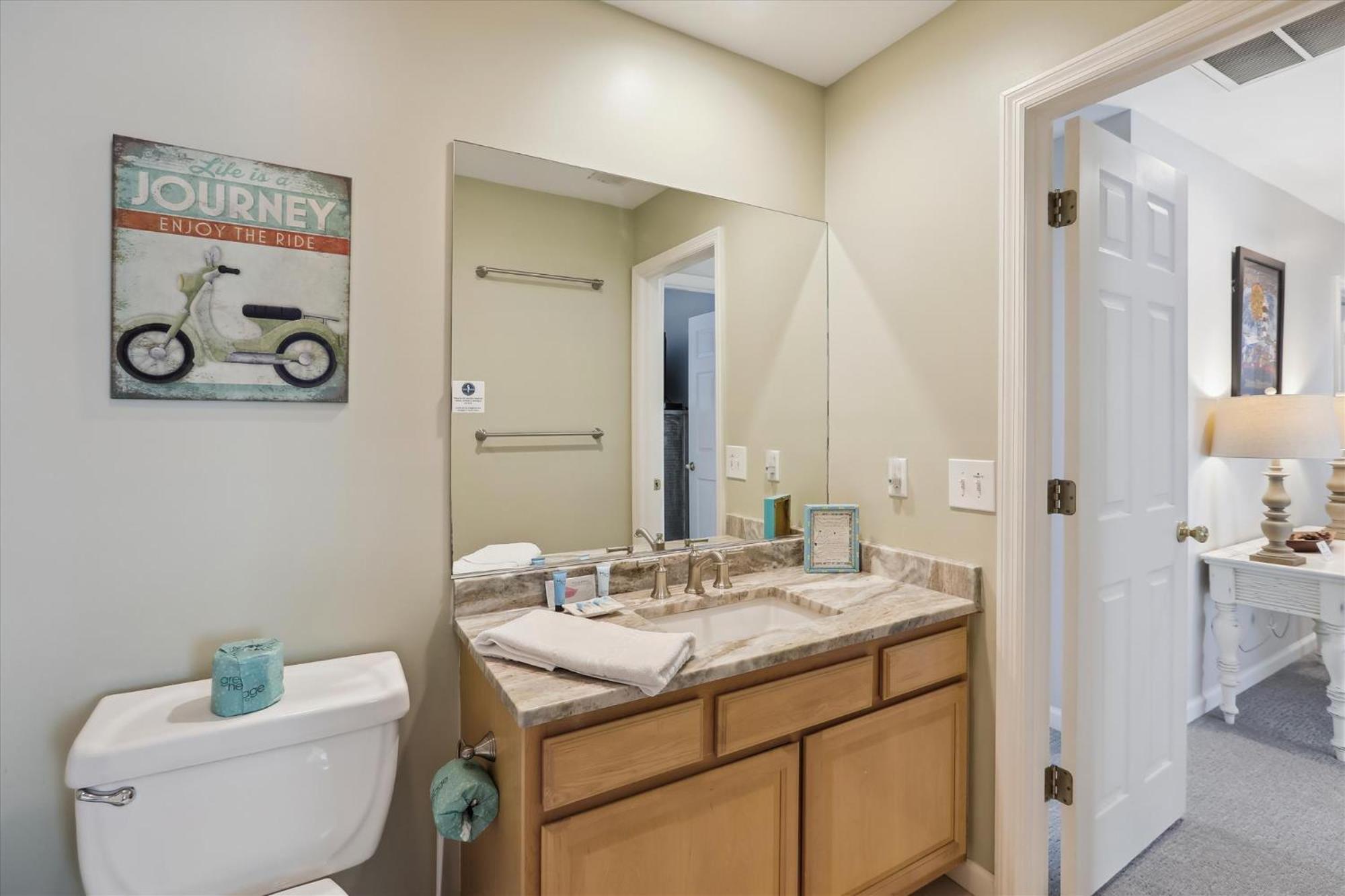 41 Bradley- Private Pool, Newly Updated, Quick Walk To Beach! Free Activities Included Hilton Head Island