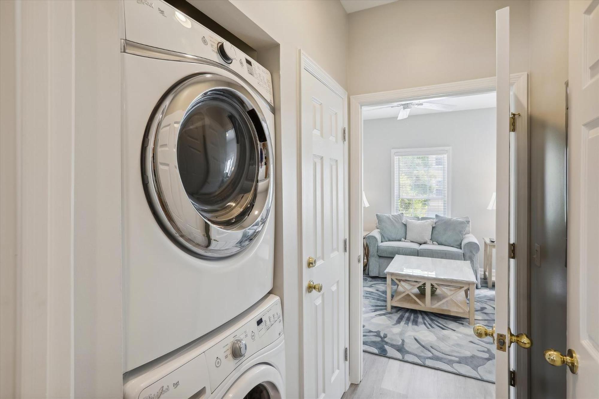 41 Bradley- Private Pool, Newly Updated, Quick Walk To Beach! Free Activities Included Holiday home *