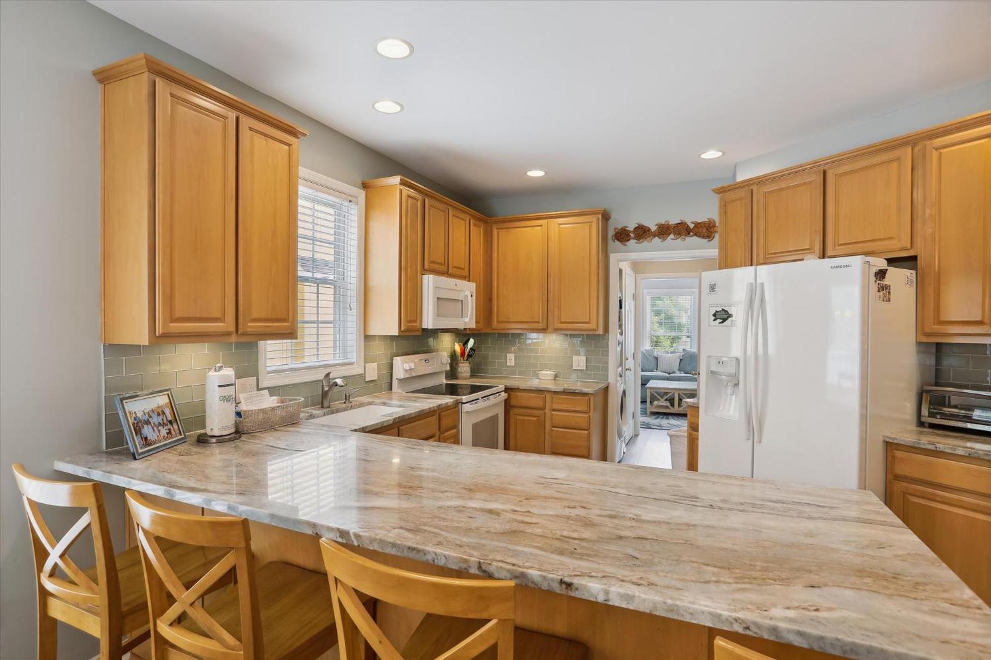 41 Bradley- Private Pool, Newly Updated, Quick Walk To Beach! Free Activities Included *