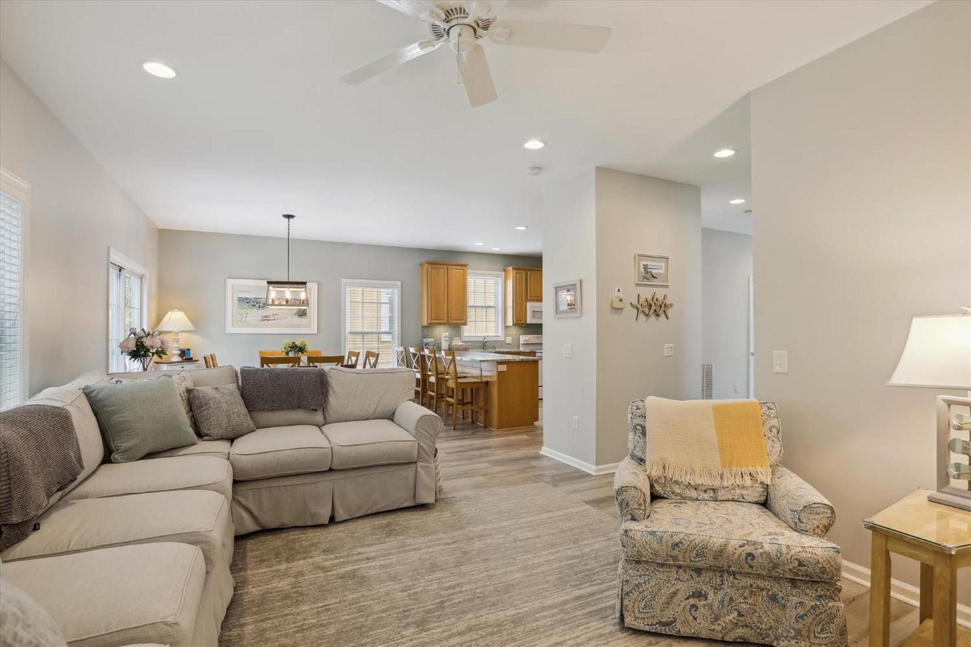 Holiday home 41 Bradley- Private Pool, Newly Updated, Quick Walk To Beach! Free Activities Included *