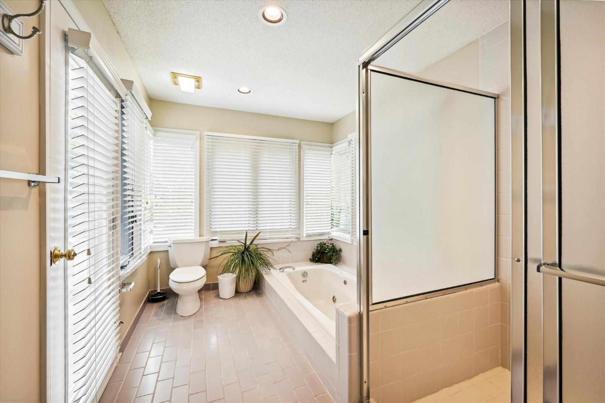 4 Catboat- 2nd Row, Large Private Pool, Pet Friendly, Free Activities Included *